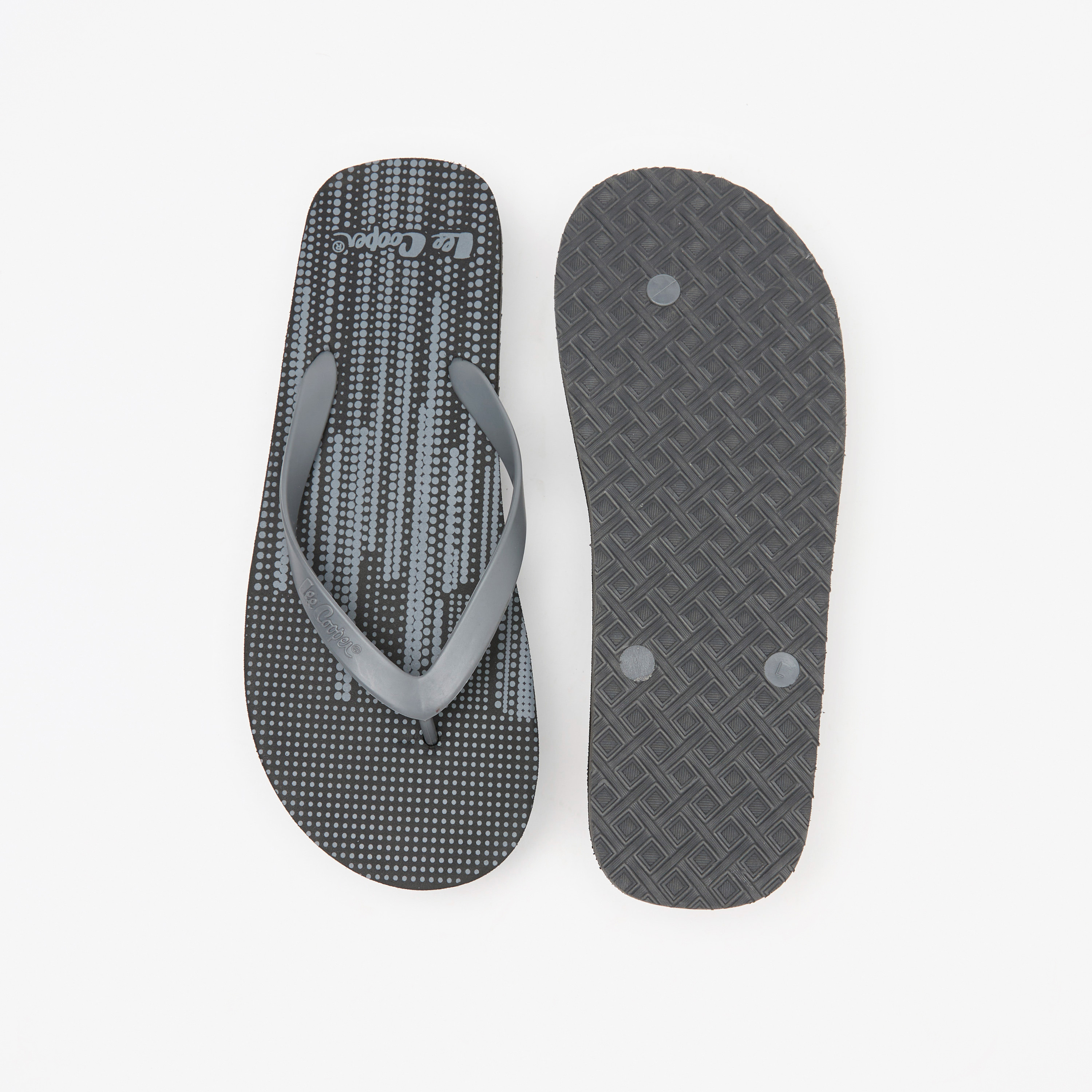 شبشب رجالي بإصبع وطبعات من لي كوبر-men-shoes-flipflopsandslides-image-5