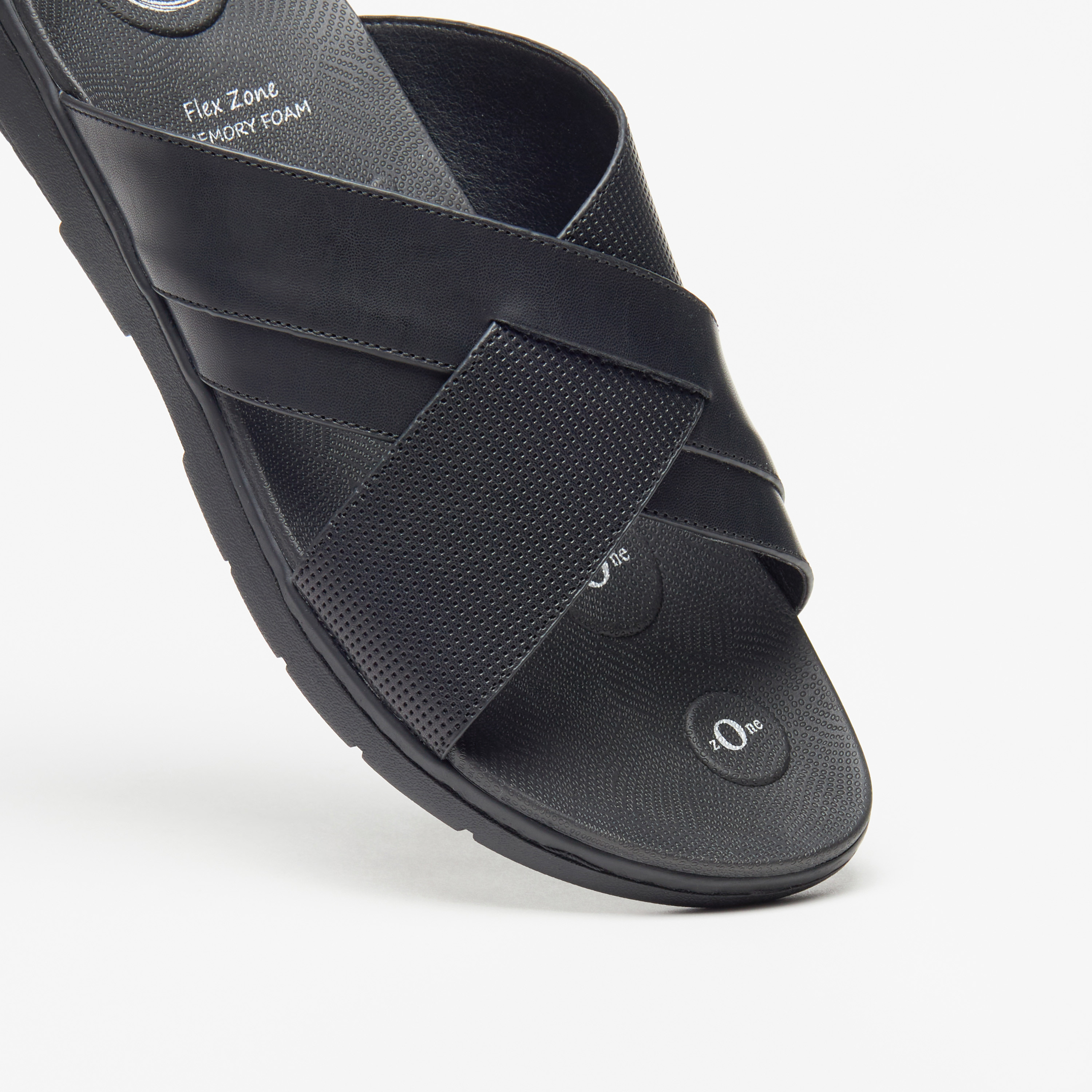 صندل سهل الارتداء بأحزامة متقاطعة من لو كونفورت-men-shoes-sandals-image-4