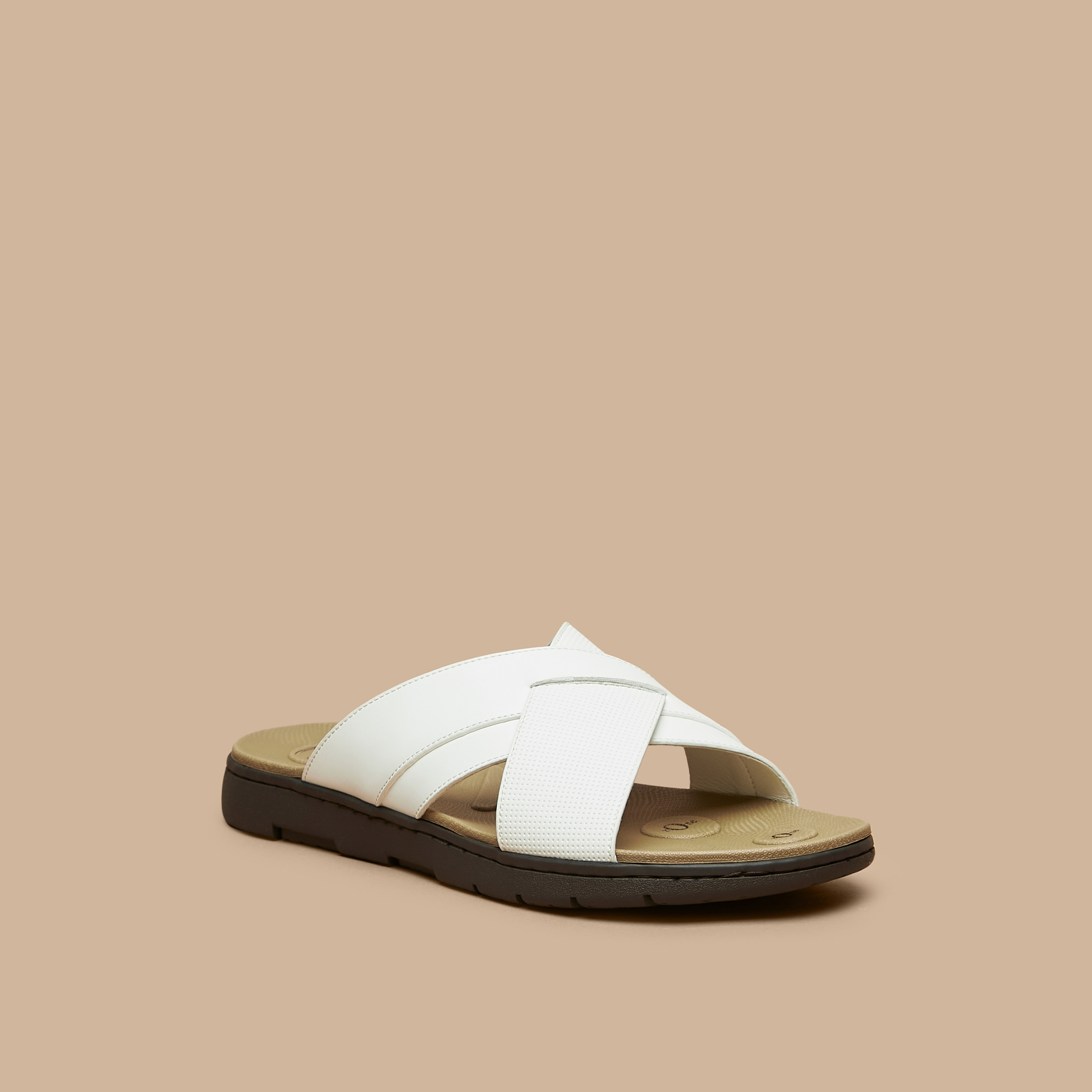 صندل سهل الارتداء بأحزامة متقاطعة من لو كونفورت-men-shoes-sandals-image-8