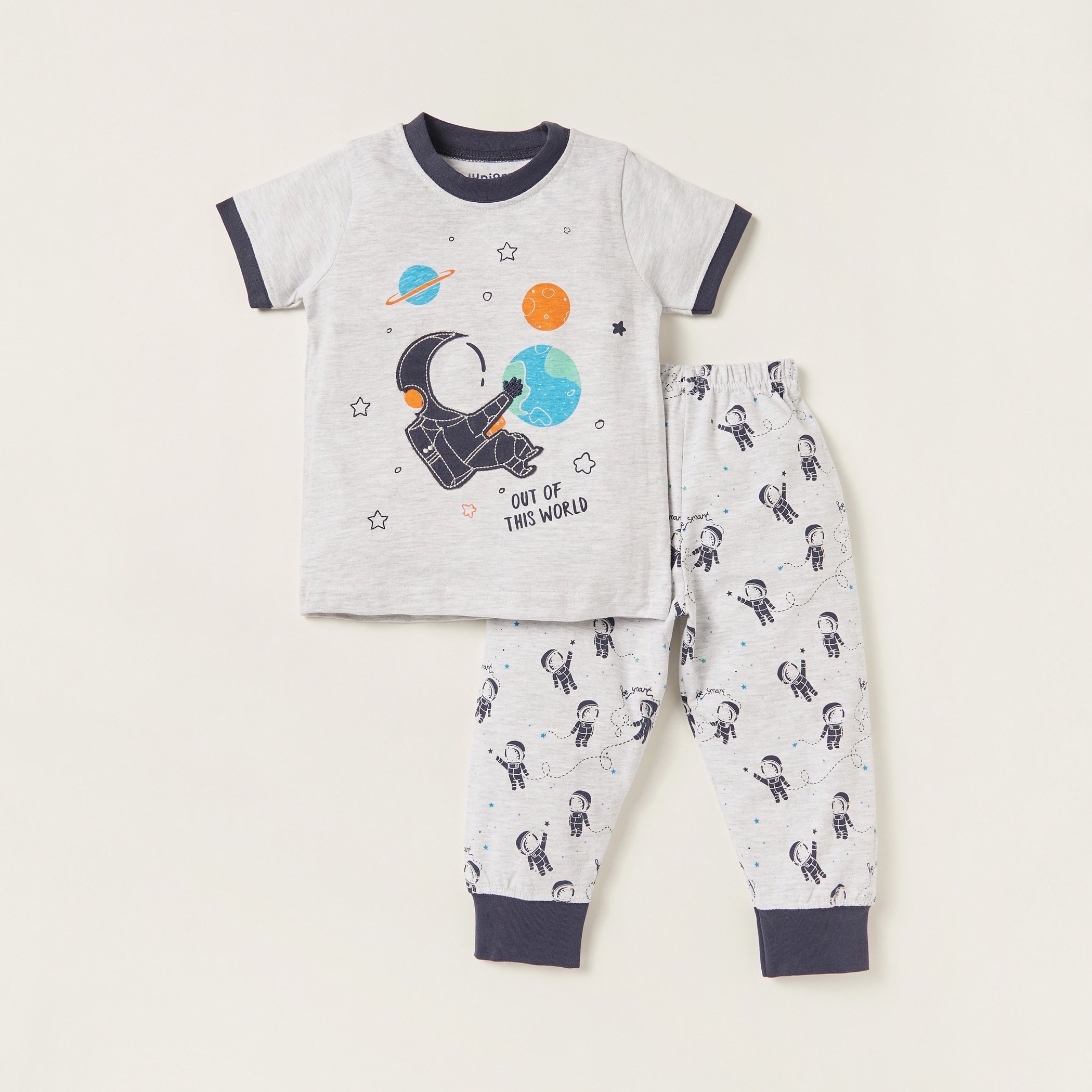 طقم بنطلون بيجاما وتيشيرت بطبعات من جونيورز-baby-girls-clothing-nightwear-pyjamasets-image-1