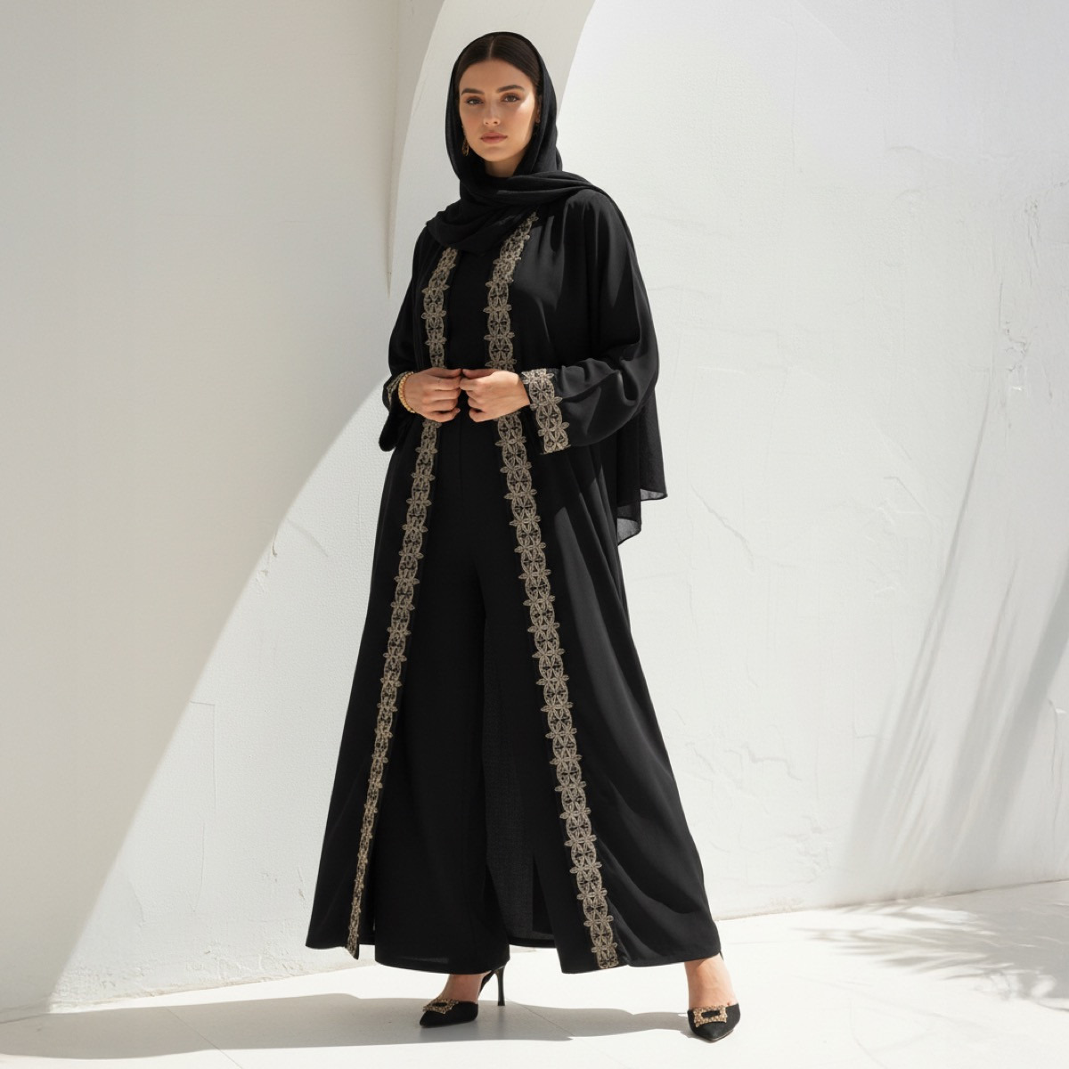 عباية مطرزة بشكل معقد مع حجاب من فاشون لاين-women-arabicclothing-abayas-image-6