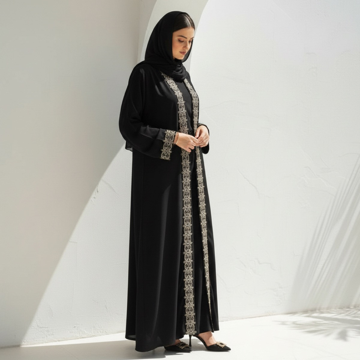عباية مطرزة بشكل معقد مع حجاب من فاشون لاين-women-arabicclothing-abayas-image-10