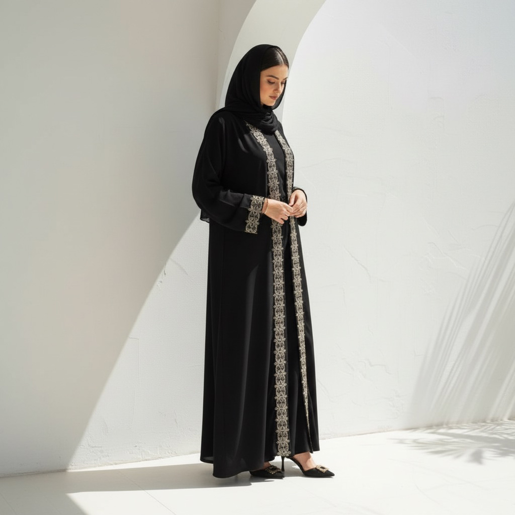 عباية مطرزة بشكل معقد مع حجاب من فاشون لاين-women-arabicclothing-abayas-image-7