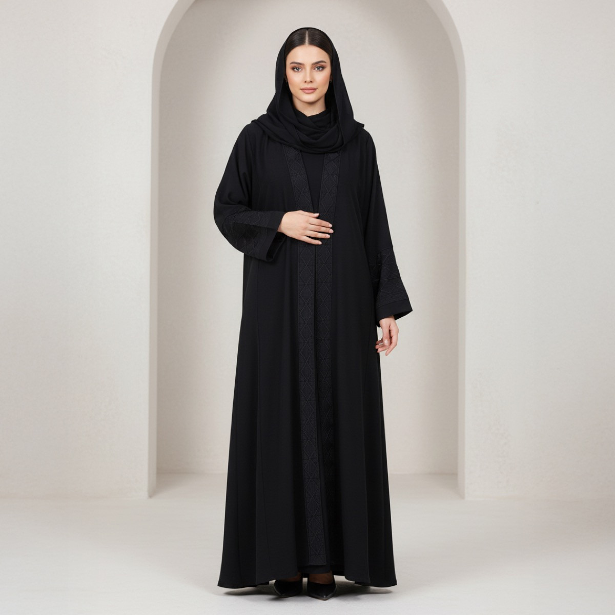 عباية أنيقة بأكمام مطرزة إيثيريال نوار مع حجاب من فاشون لاين-women-arabicclothing-abayas-image-1