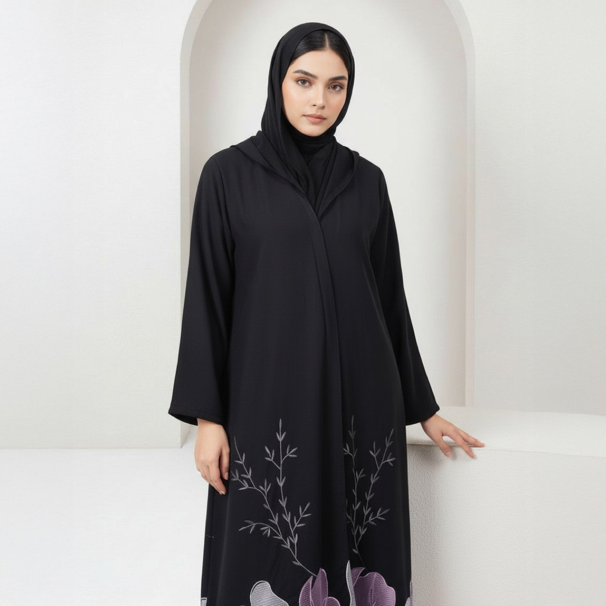 عباية سوداء مطرزة بالورود مع حجاب من فاشون لاين-women-arabicclothing-abayas-image-2