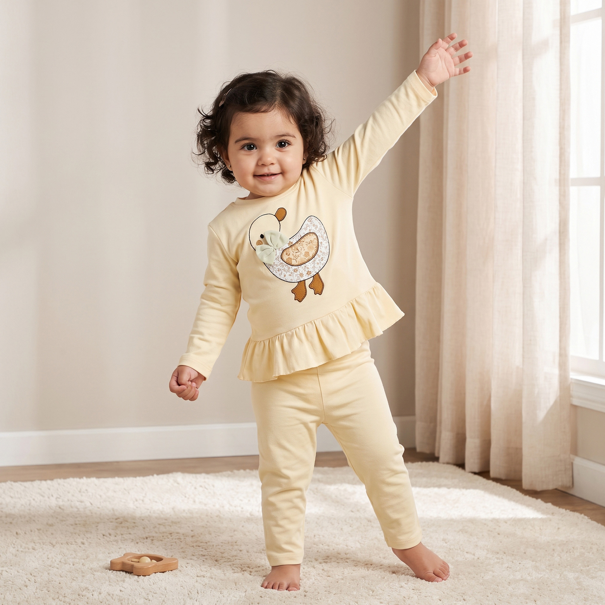 Juniors Cotton Crew Neck Long Sleeves Pyjama Set with Duck Applique-baby-girls-clothing-nightwear-pyjamasets-image-1