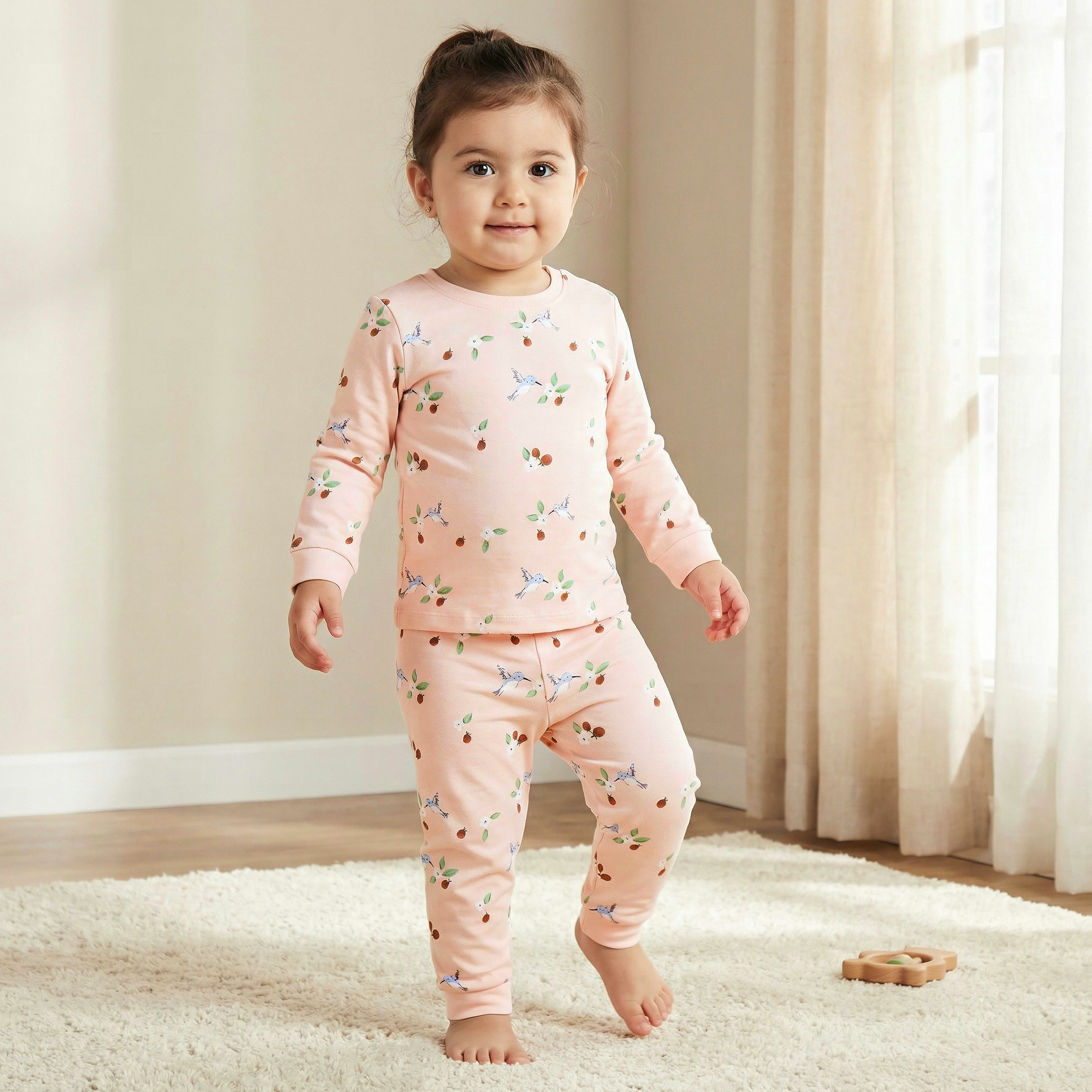 طقم بنطلون بيجاما وتيشيرت بأكمام طويلة وطبعات طائر من جونيورز-baby-girls-clothing-nightwear-pyjamasets-image-1