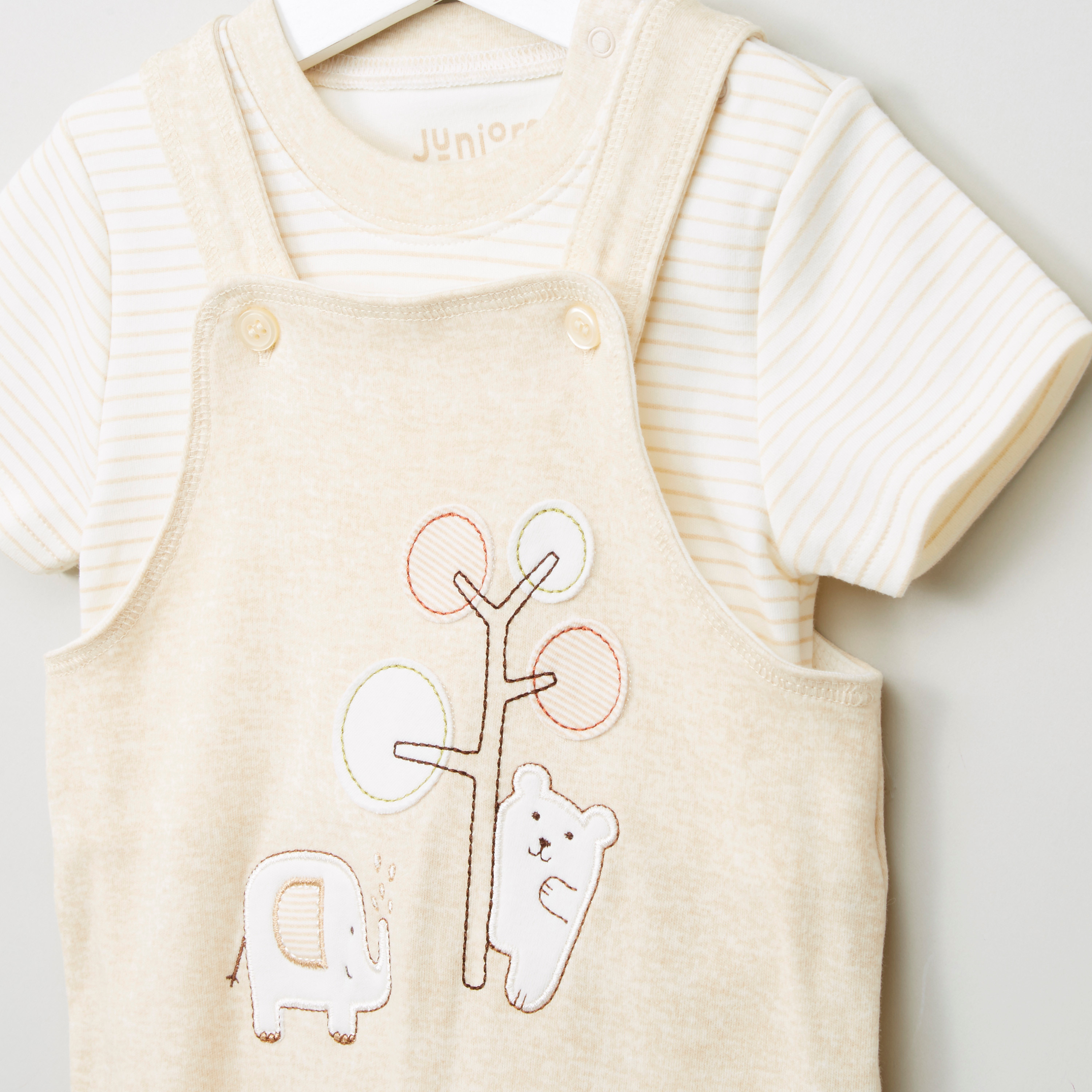 طقم دنغري وتيشيرت مخطط من جونيورز-baby-boys-clothing-winterwear-rompers-image-2
