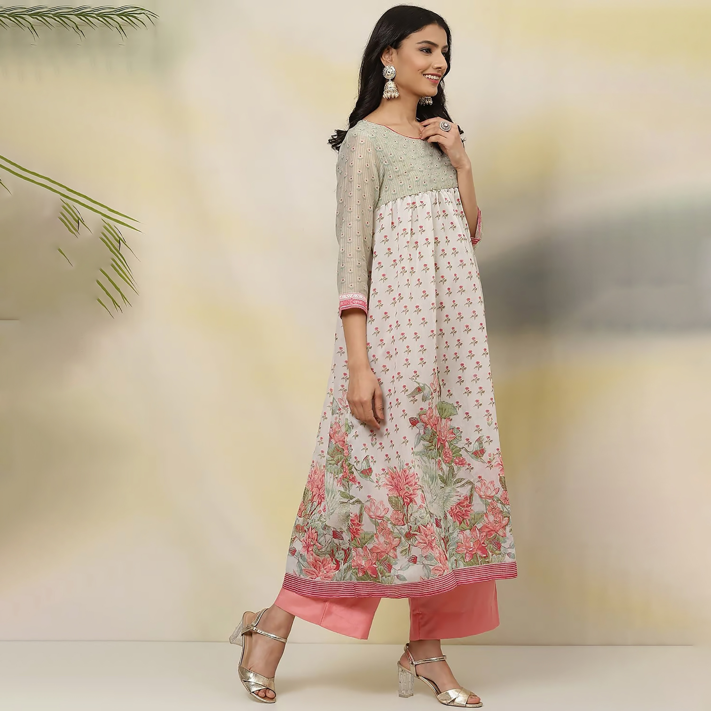 كورتا مستقيمة برقبة دائرية مطبوعة مع مزين بسكوينس من بيبا-women-clothing-ethnicwear-dresses-image-4