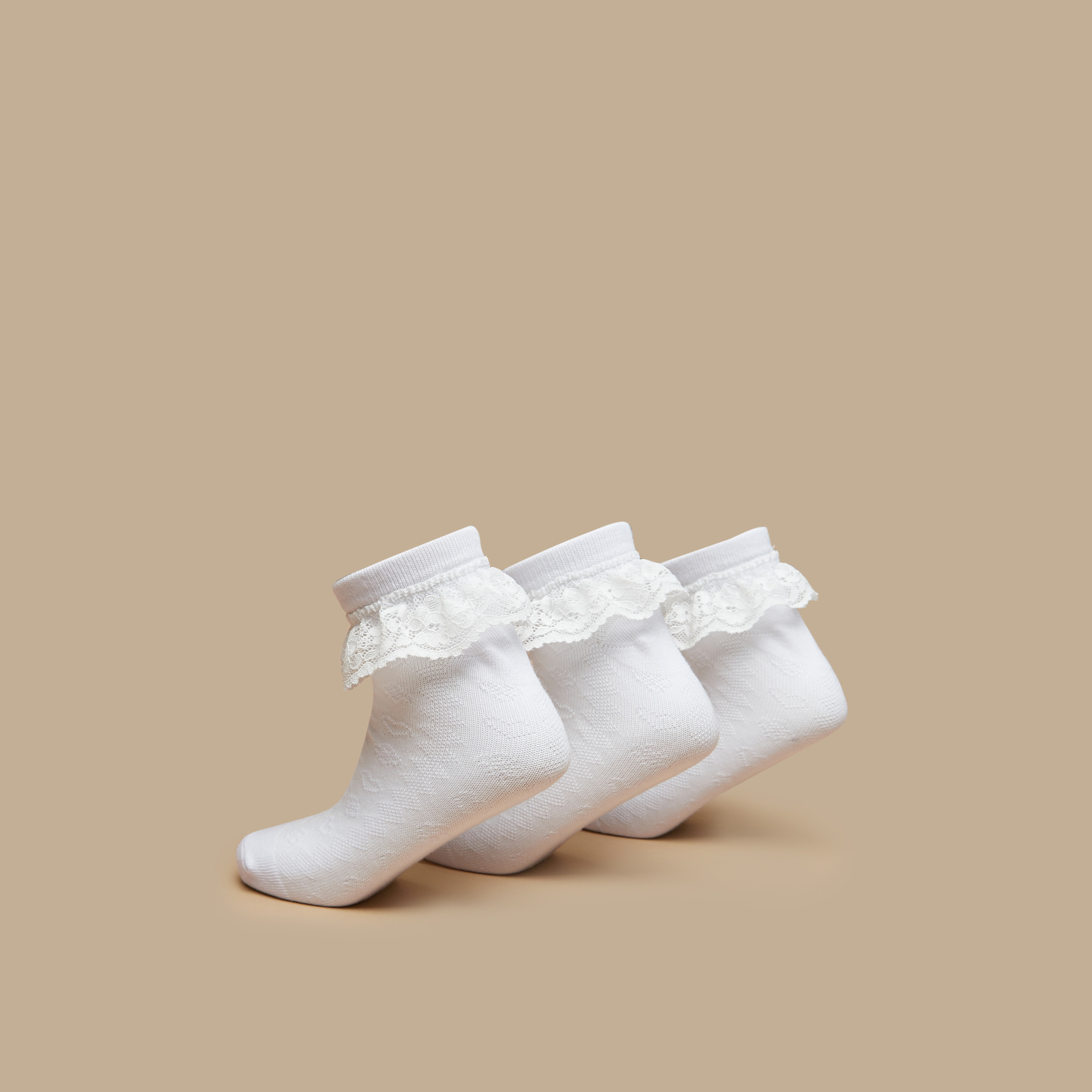 طقم جوارب طول ربلة الساق بدانتيل - طقم من 3 أزواج-girls-accessories-socks-image-3