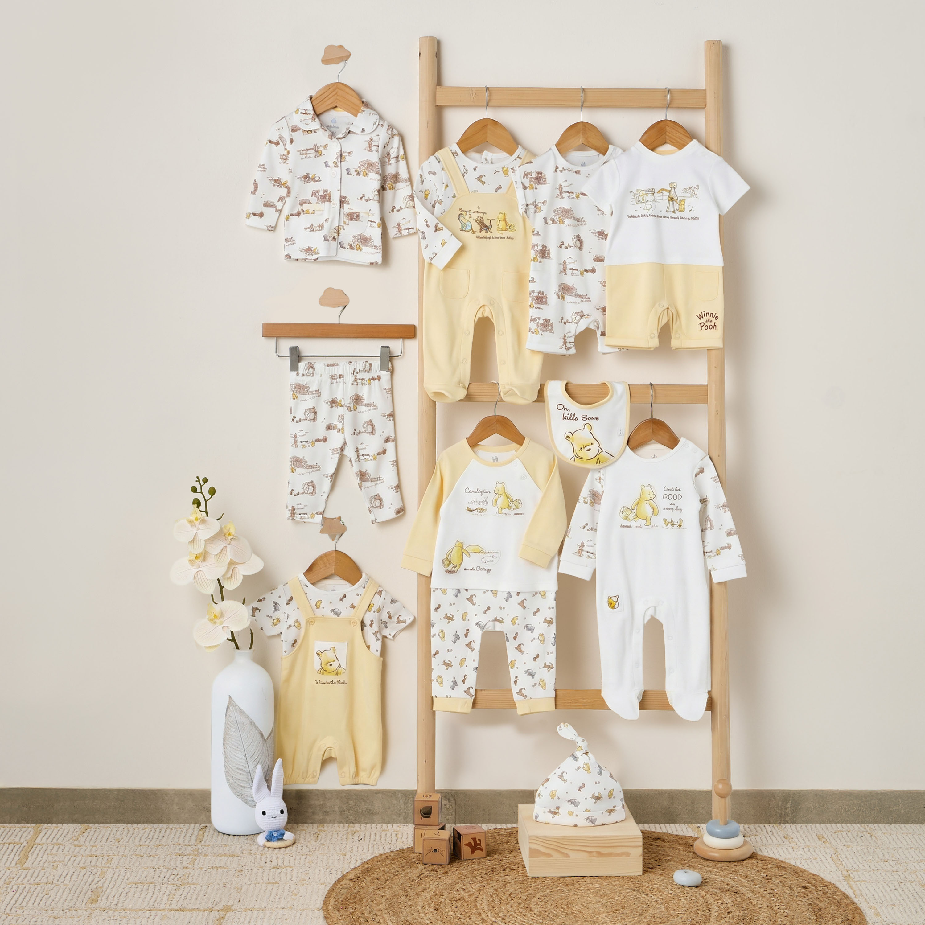 Disney Round Neck Short Sleeves T-shirt and Dungaree Set with Winnie the Pooh Print-baby-boys-clothing-setsandcoords-image-6