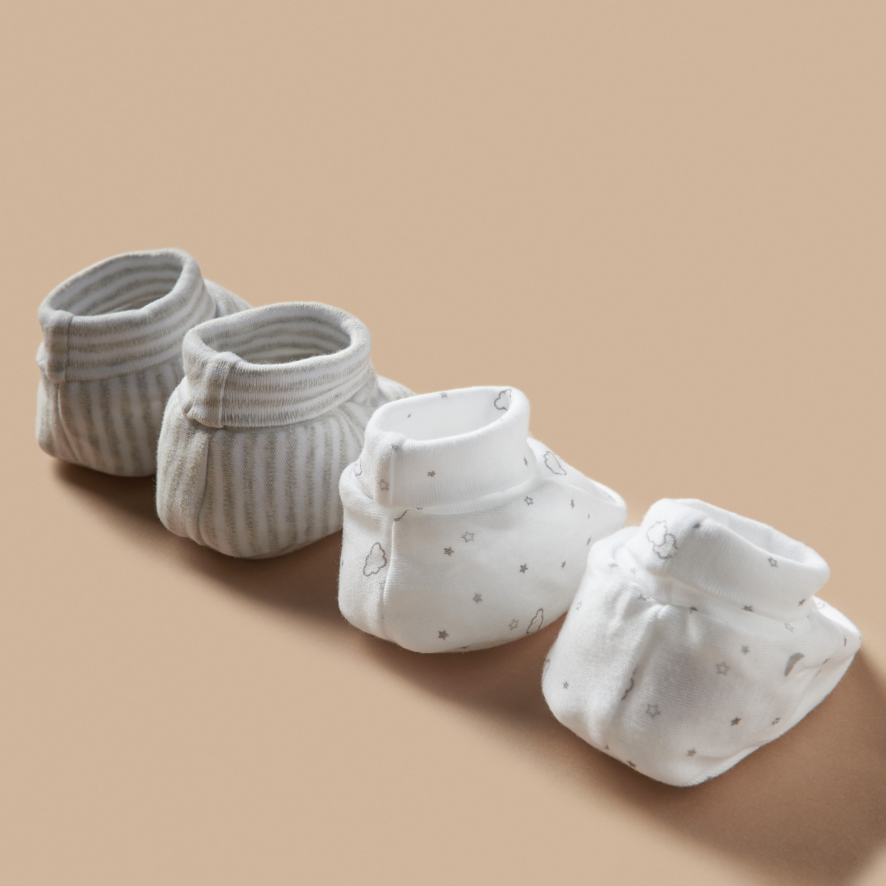 بوت بطبعات من جونيورز- طقم من زوجين-baby-boys-shoes-booties-image-4
