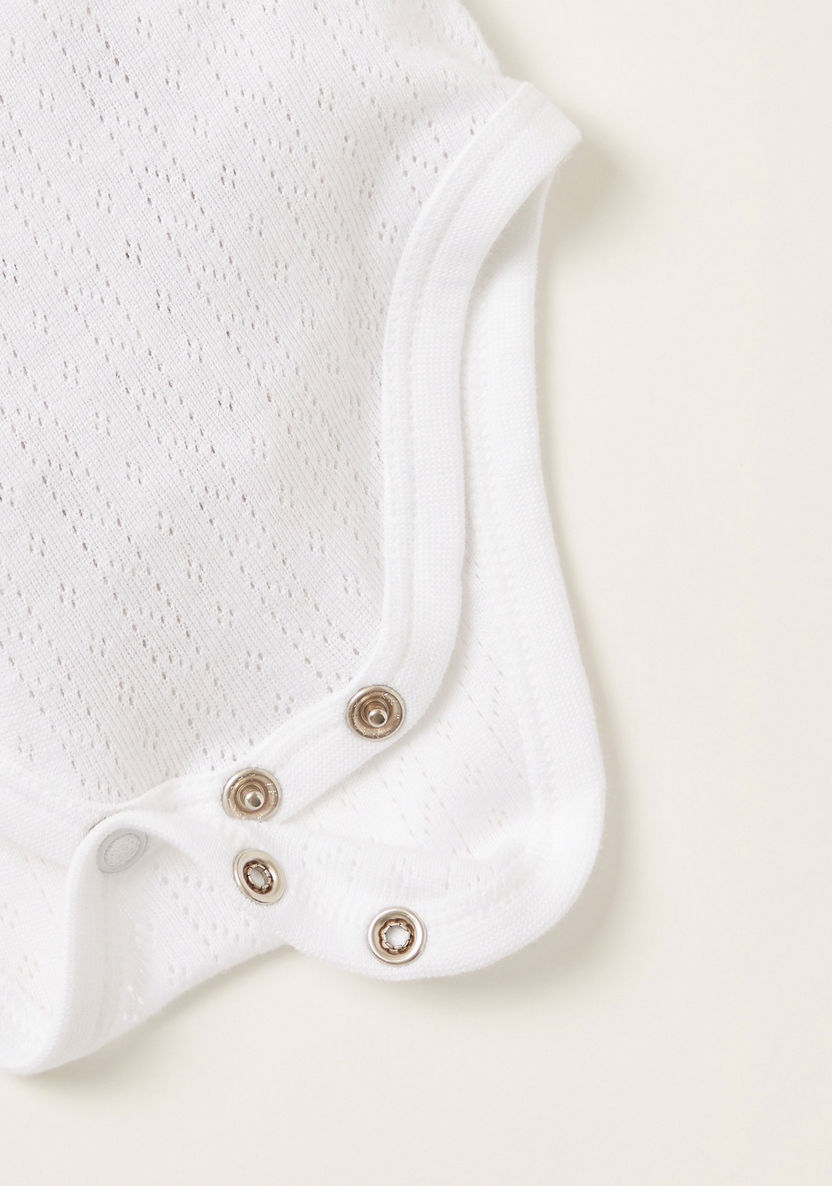 Juniors Textured Sleeveless Bodysuit with Round Neck-Bodysuits-image-2