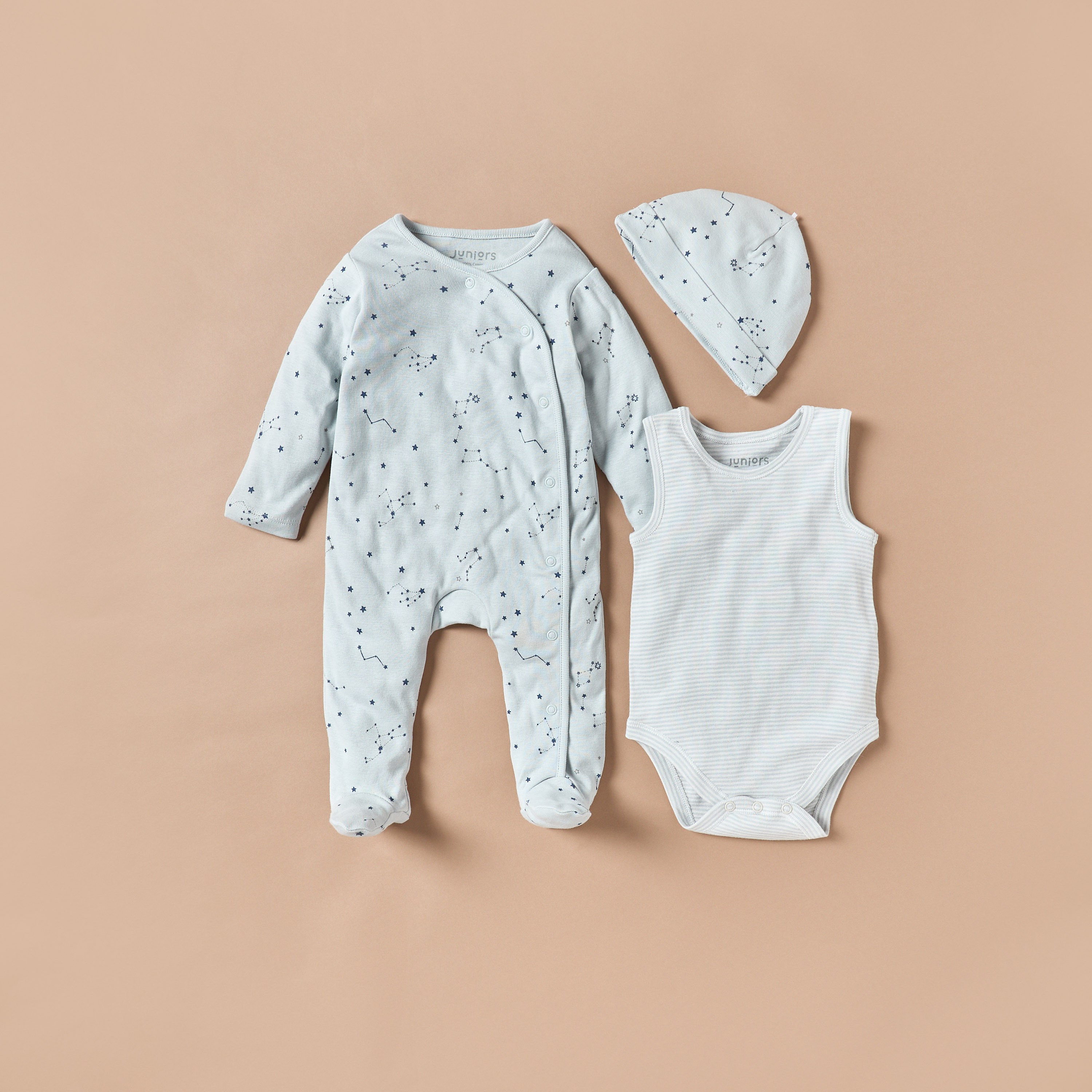 طقم هدايا ملابس 6 قطع بطبعات من جونيورز-baby-boys-clothing-multipacks-image-3