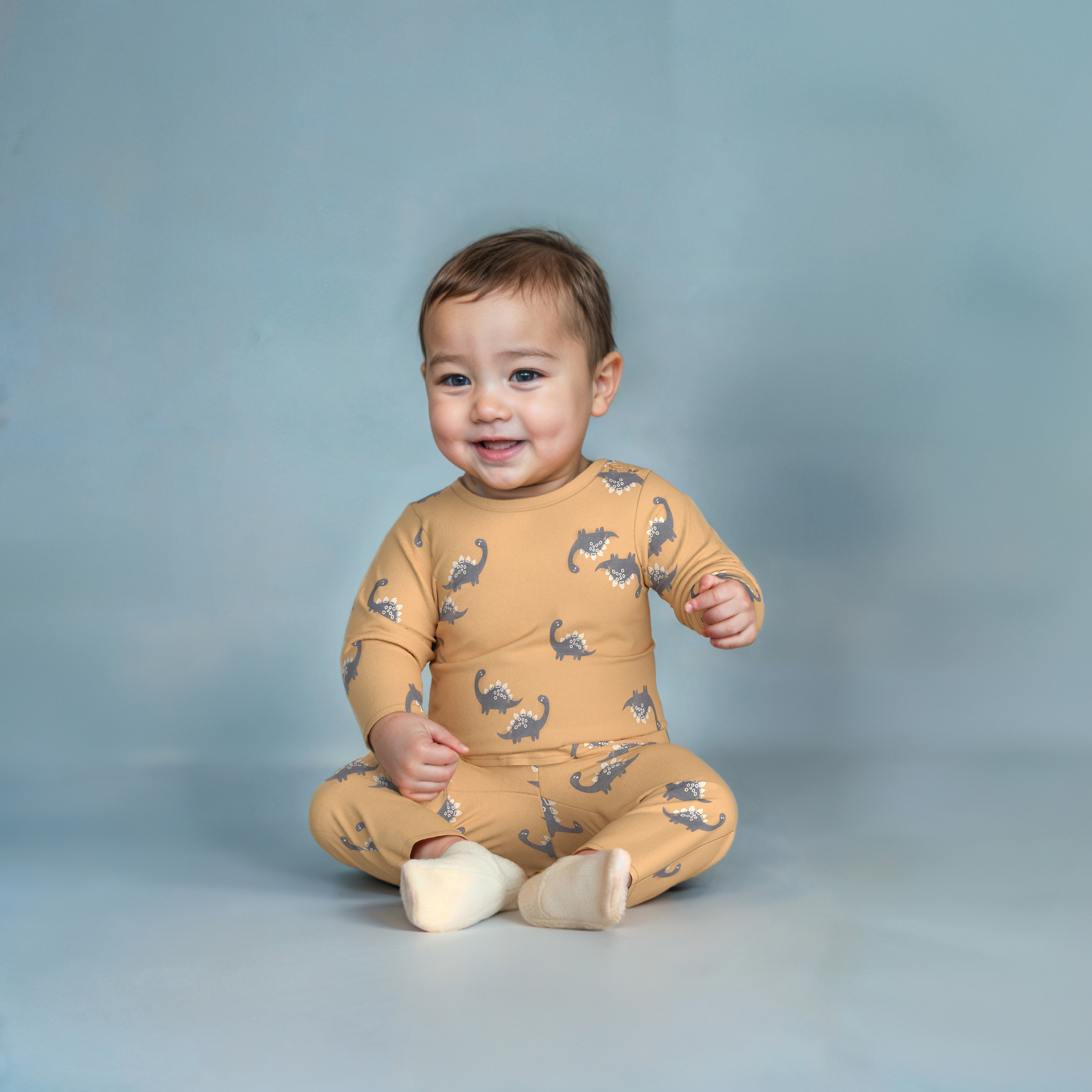 Juniors All-Over Dinosaur Print T-shirt and Pyjama Set-baby-boys-clothing-nightwear-pyjamasets-image-6