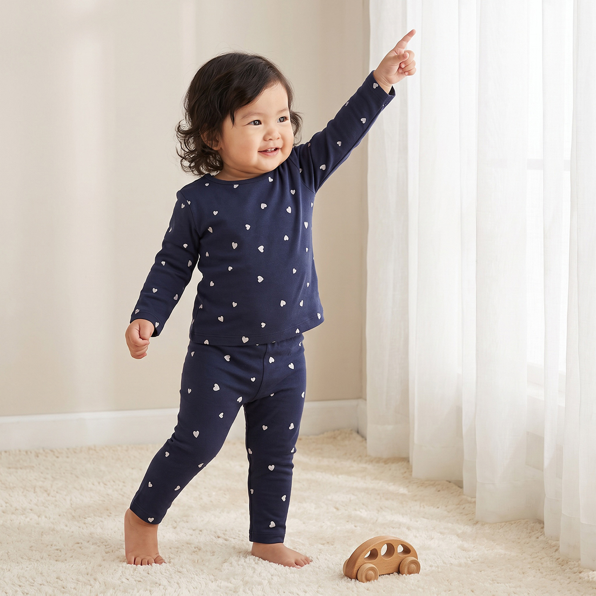 Juniors Cotton Crew Neck Long Sleeves Pyjama Set with Heart Print-baby-girls-clothing-nightwear-pyjamasets-image-1