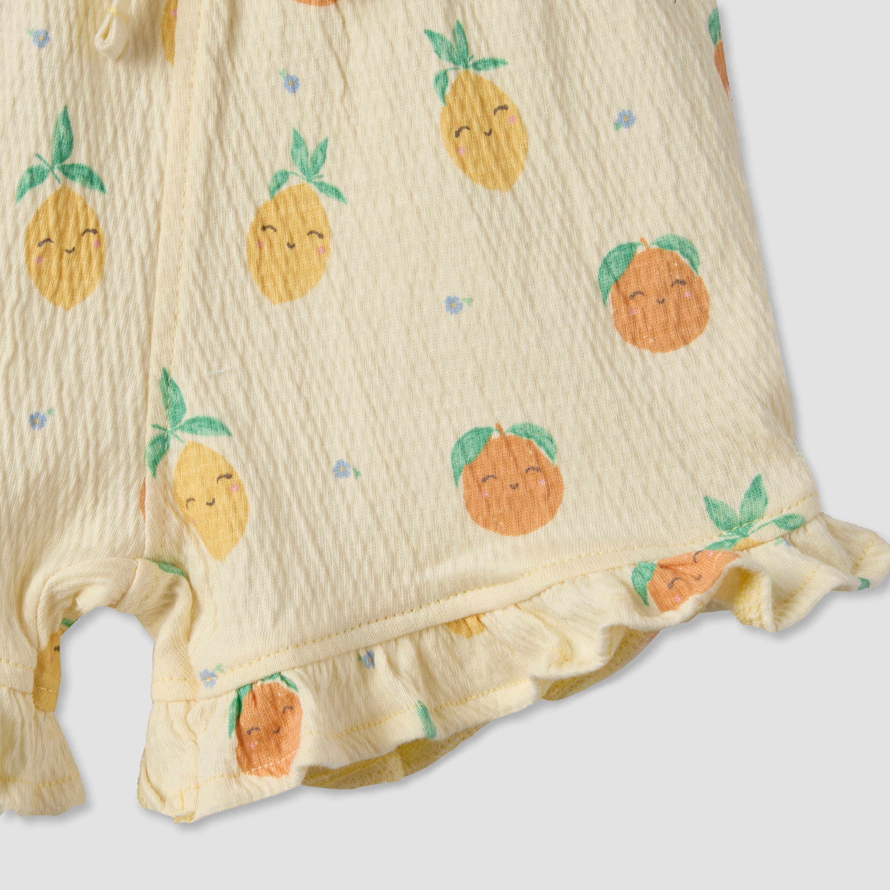 طقم شورت وبلوزة بياقة ضيقة وأكمام قصيرة وطبعات فواكه من جونيورز-baby-girls-clothing-setsandcoords-image-11
