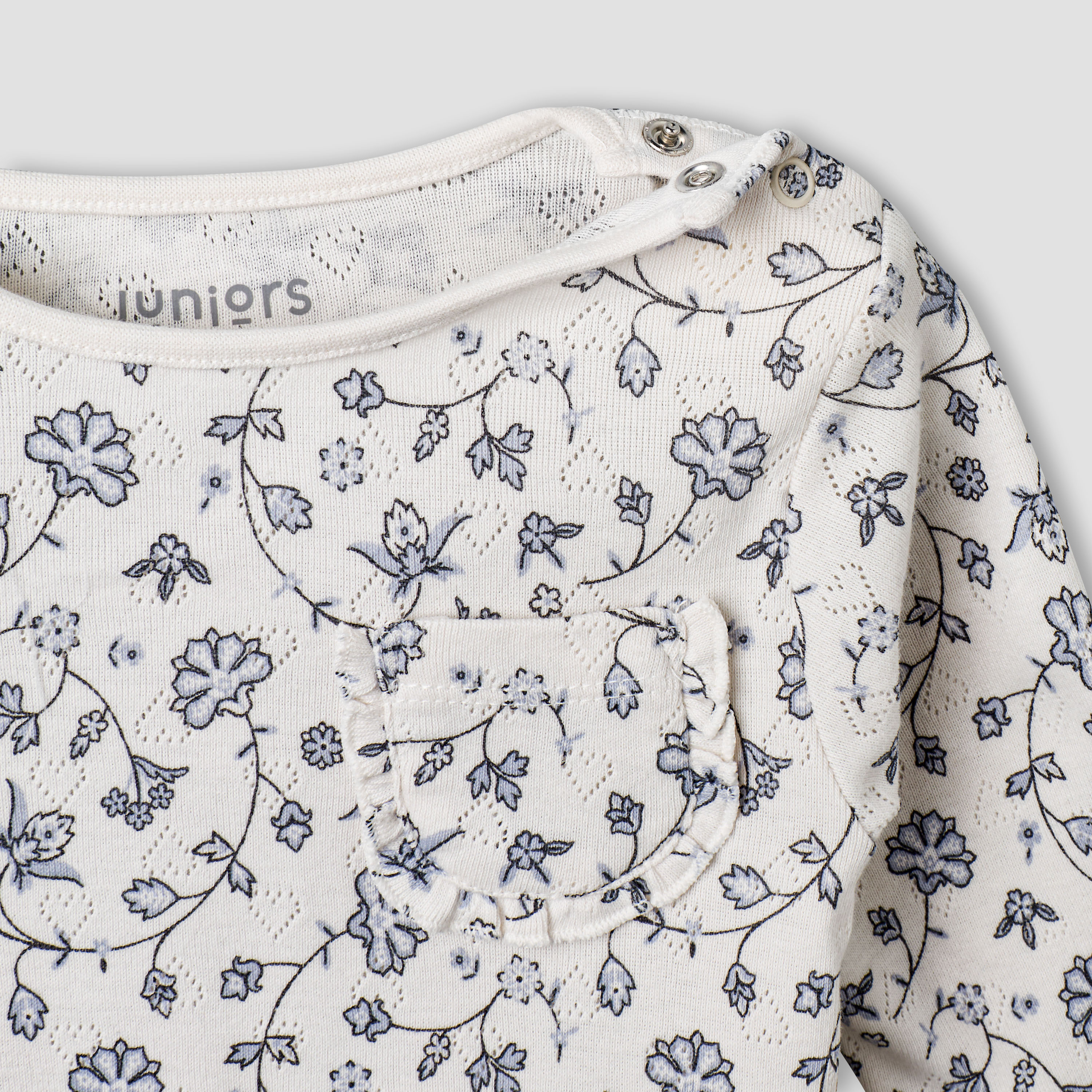 Juniors Cotton Long Sleeves Pyjama Set with Floral Print-baby-girls-clothing-nightwear-pyjamasets-image-5