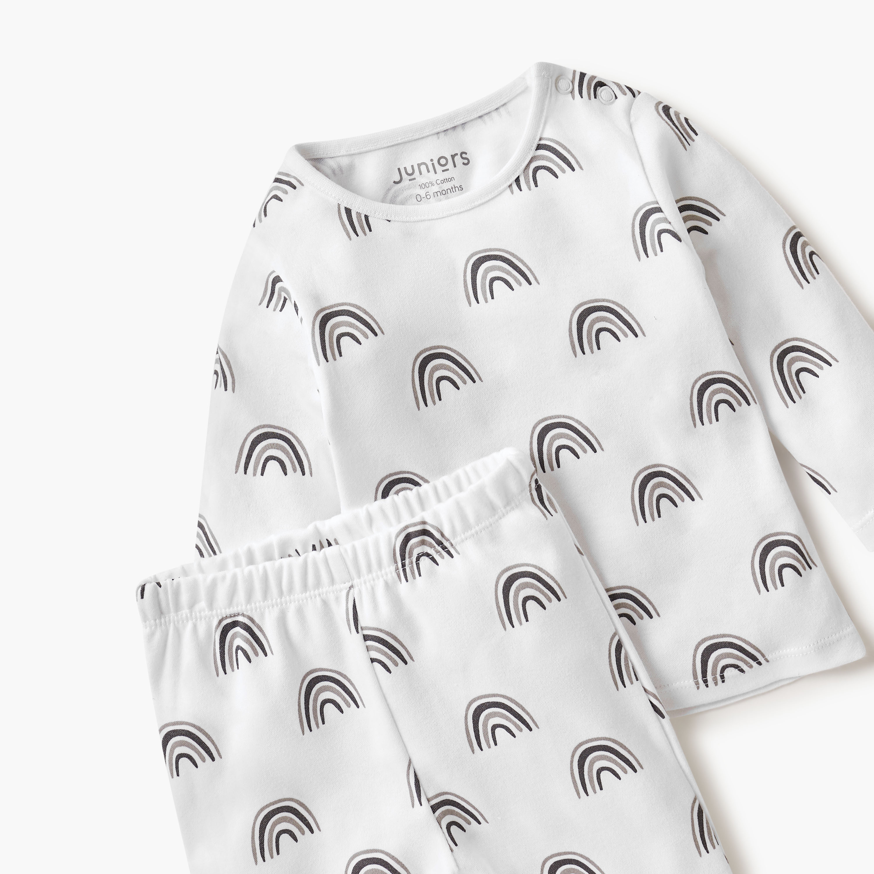 طقم بنطلون بيجاما وتيشيرت بطبعات من جونيورز-baby-boys-clothing-nightwear-pyjamasets-image-2