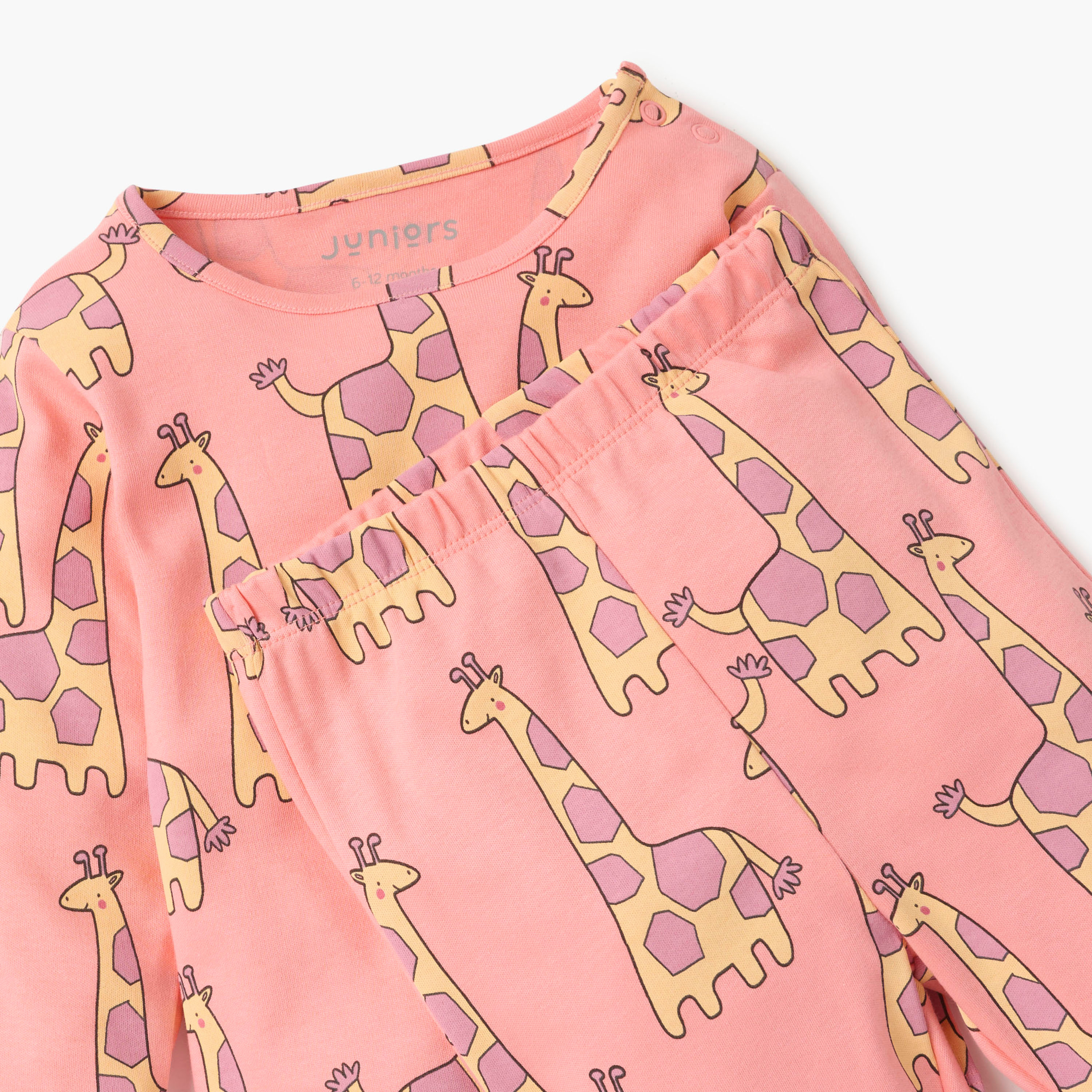 طقم تيشيرت بأكمام طويلة وزخارف ديناصور وبنطلون بيجاما بخصر مطاطي من جونيورز-baby-boys-clothing-nightwear-pyjamasets-image-4