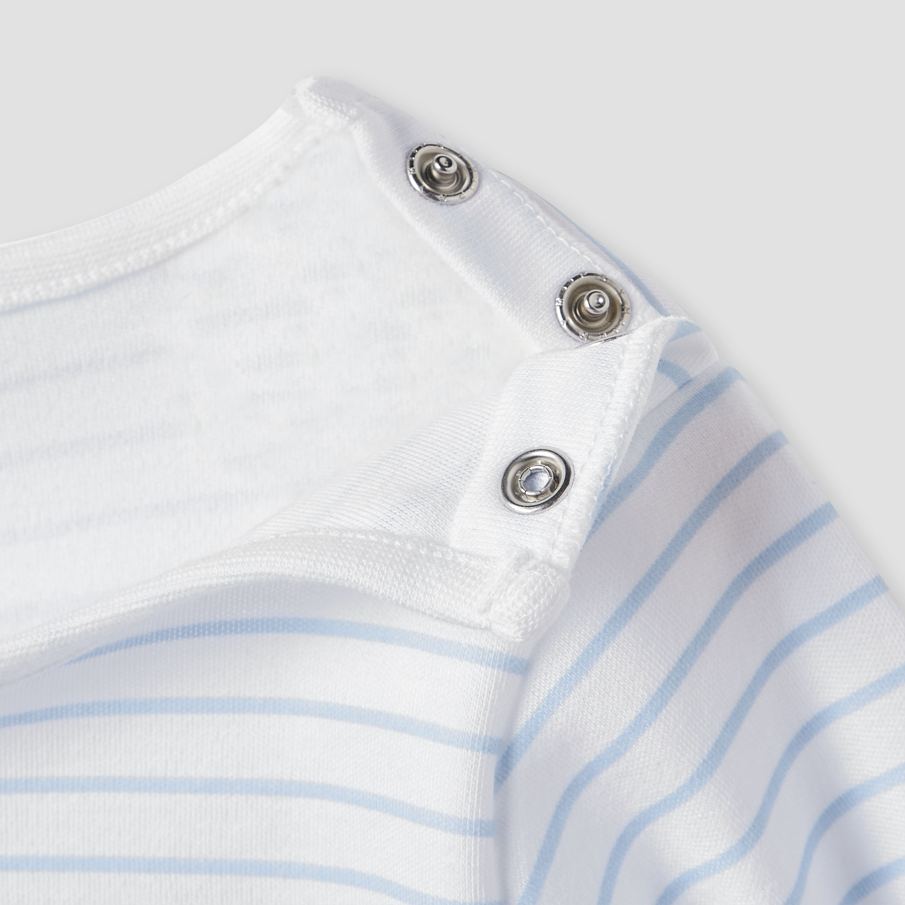 طقم بيجاما مع تيشيرت مخطط من جونيورز-baby-boys-clothing-nightwear-pyjamasets-image-6