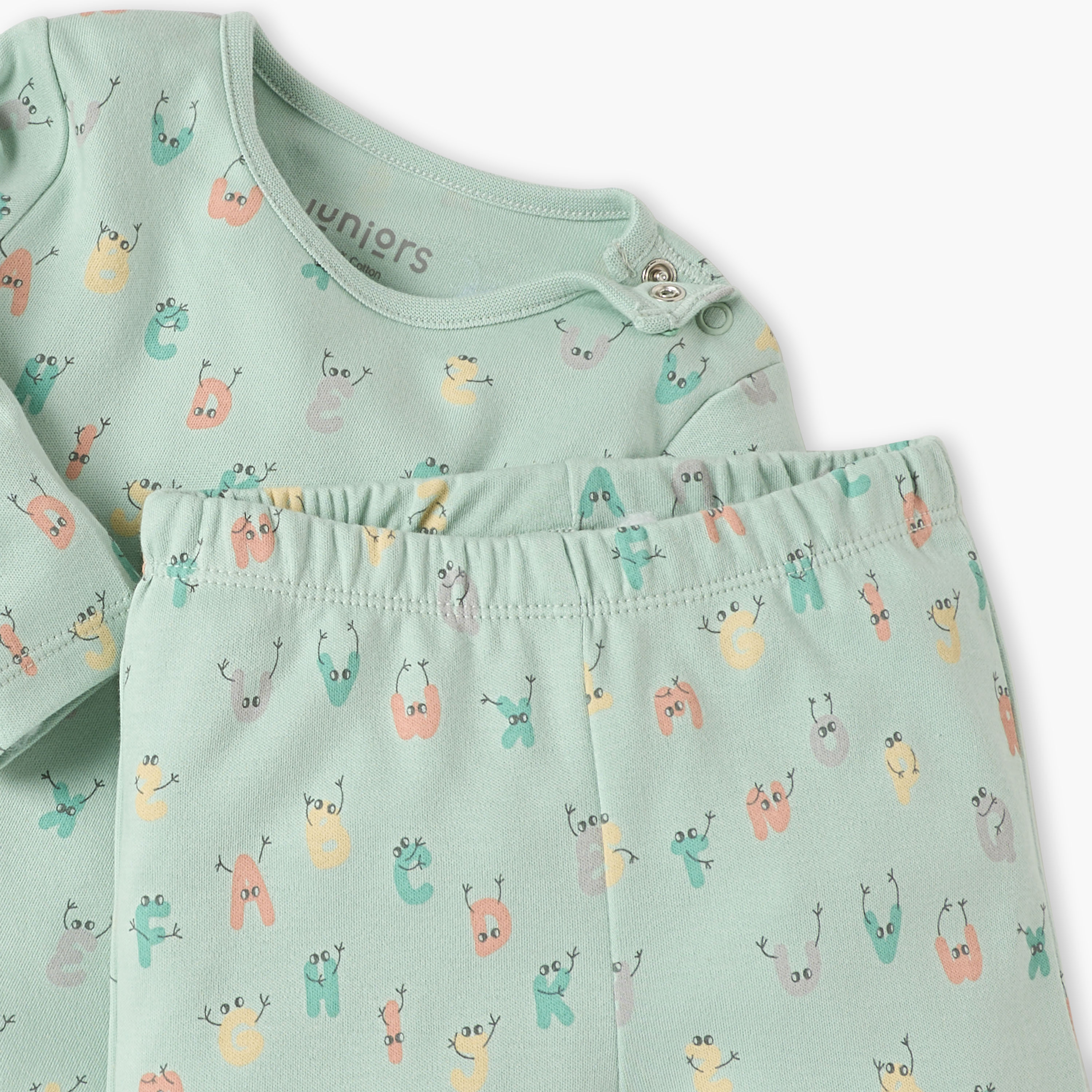 Juniors Lion Print Long Sleeve T-shirt and Pyjama Set-baby-boys-clothing-nightwear-pyjamasets-image-4
