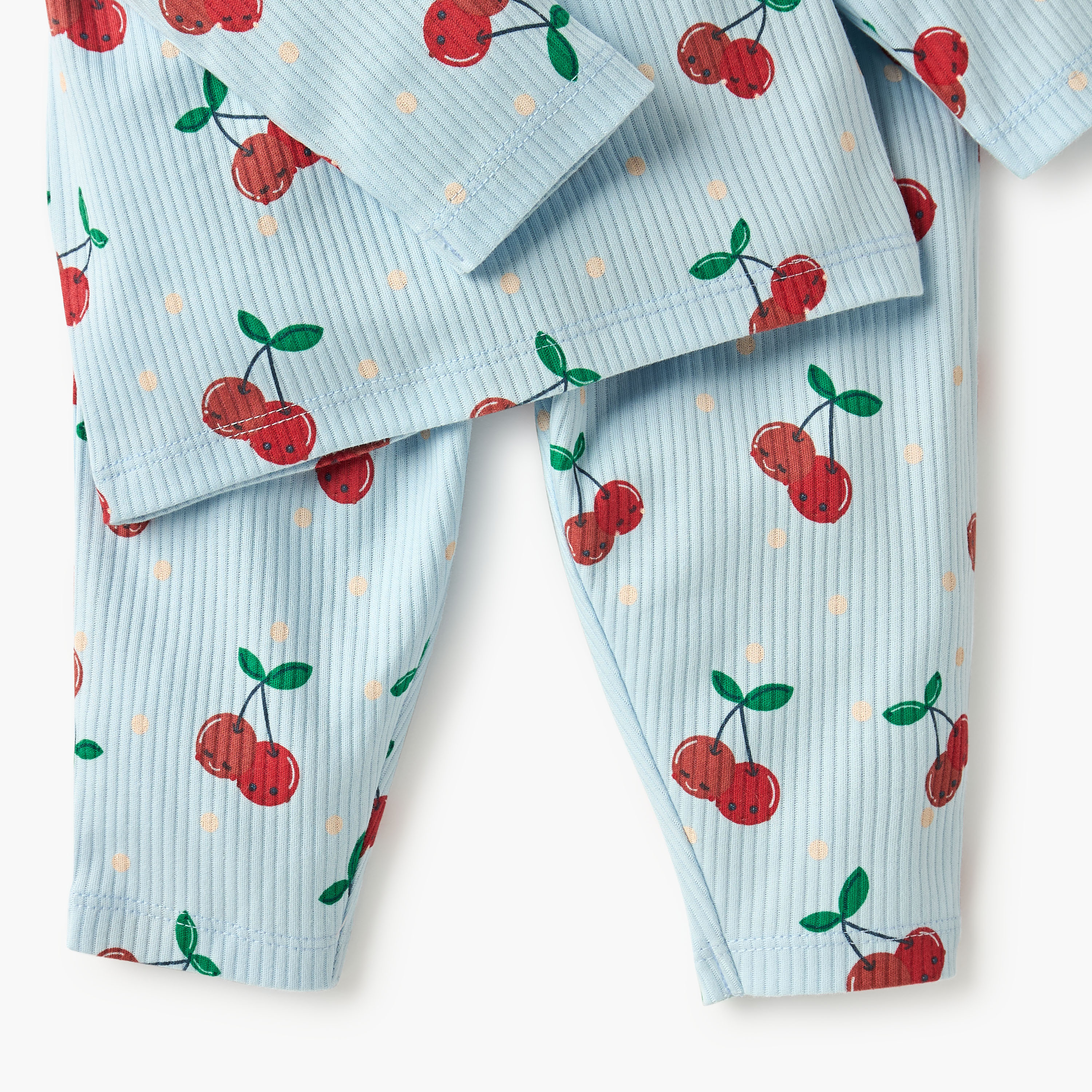 طقم تيشيرت وبنطلون بيجاما بطبعات كرز من جونيورز-baby-girls-clothing-nightwear-pyjamasets-image-5