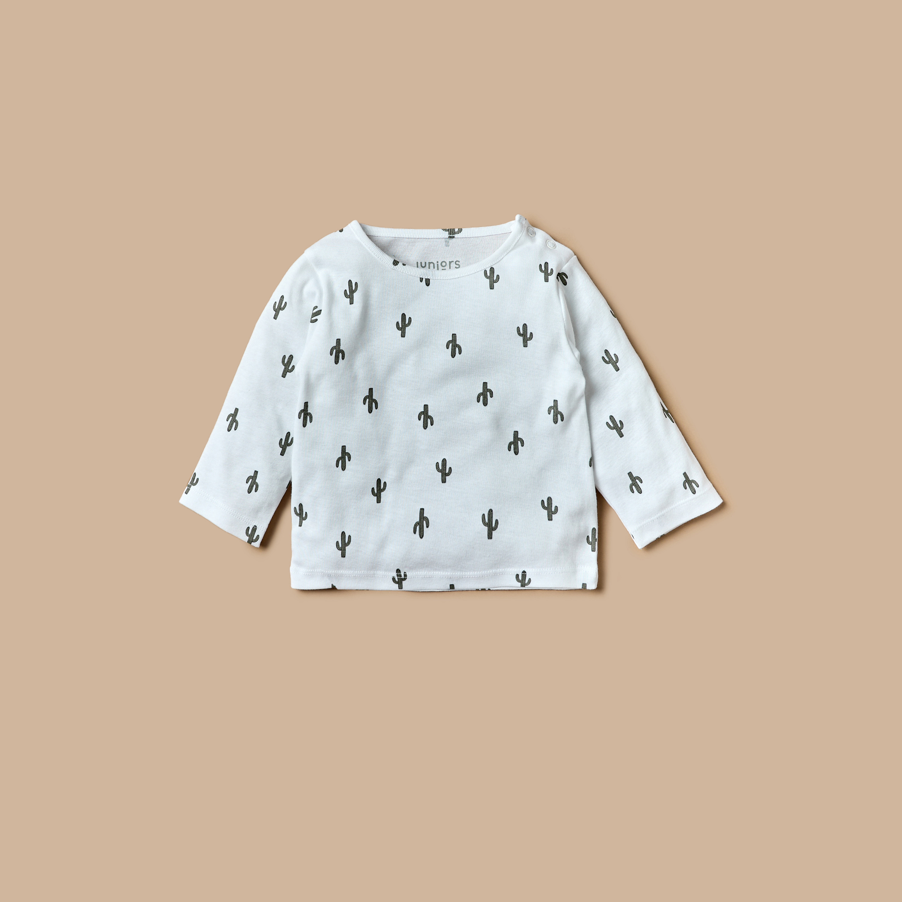 طقم بنطلون بيجاما بخصر مطاطي وتيشيرت بأكمام طويلة وطبعات صبار من جونيورز-baby-boys-clothing-nightwear-pyjamasets-image-2