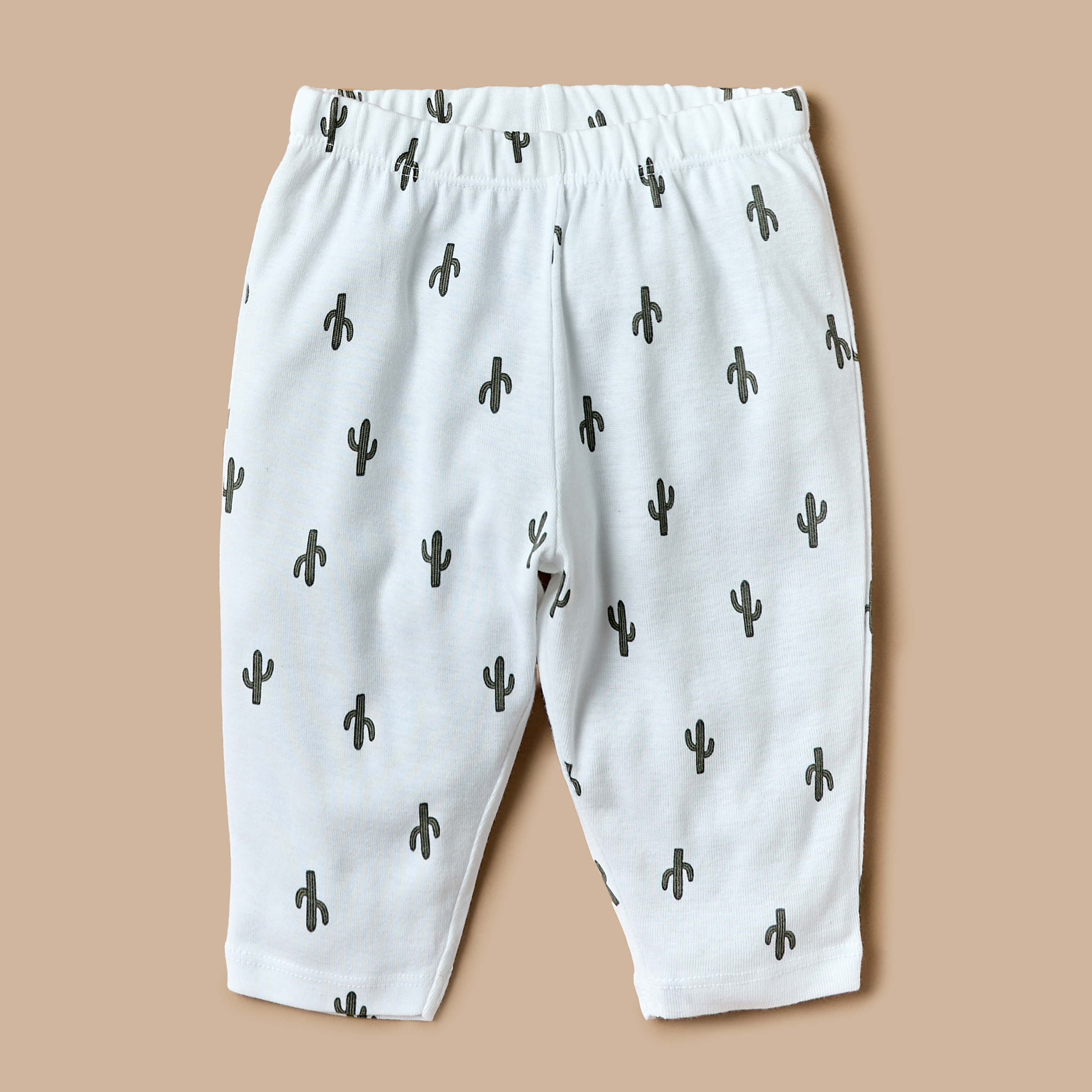 طقم بنطلون بيجاما بخصر مطاطي وتيشيرت بأكمام طويلة وطبعات صبار من جونيورز-baby-boys-clothing-nightwear-pyjamasets-image-3