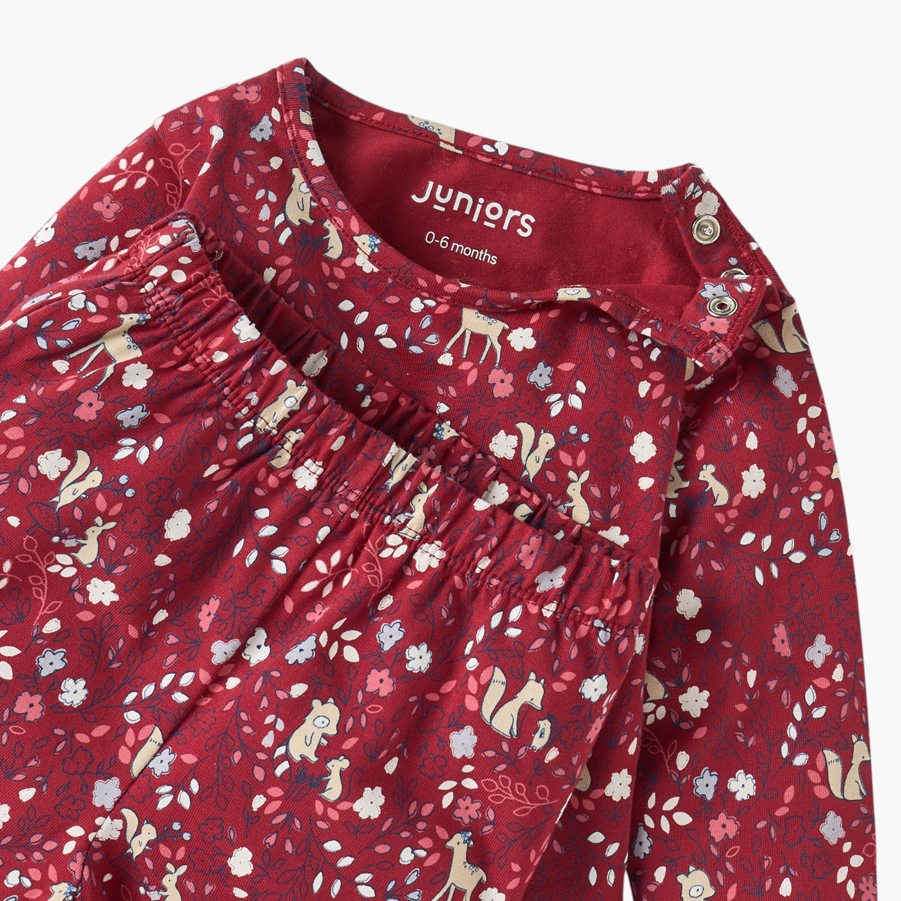 طقم تيشيرت بأكمام طويلة وطبعات مع بنطلون بيجاما من جونيورز-baby-girls-clothing-nightwear-pyjamasets-image-4