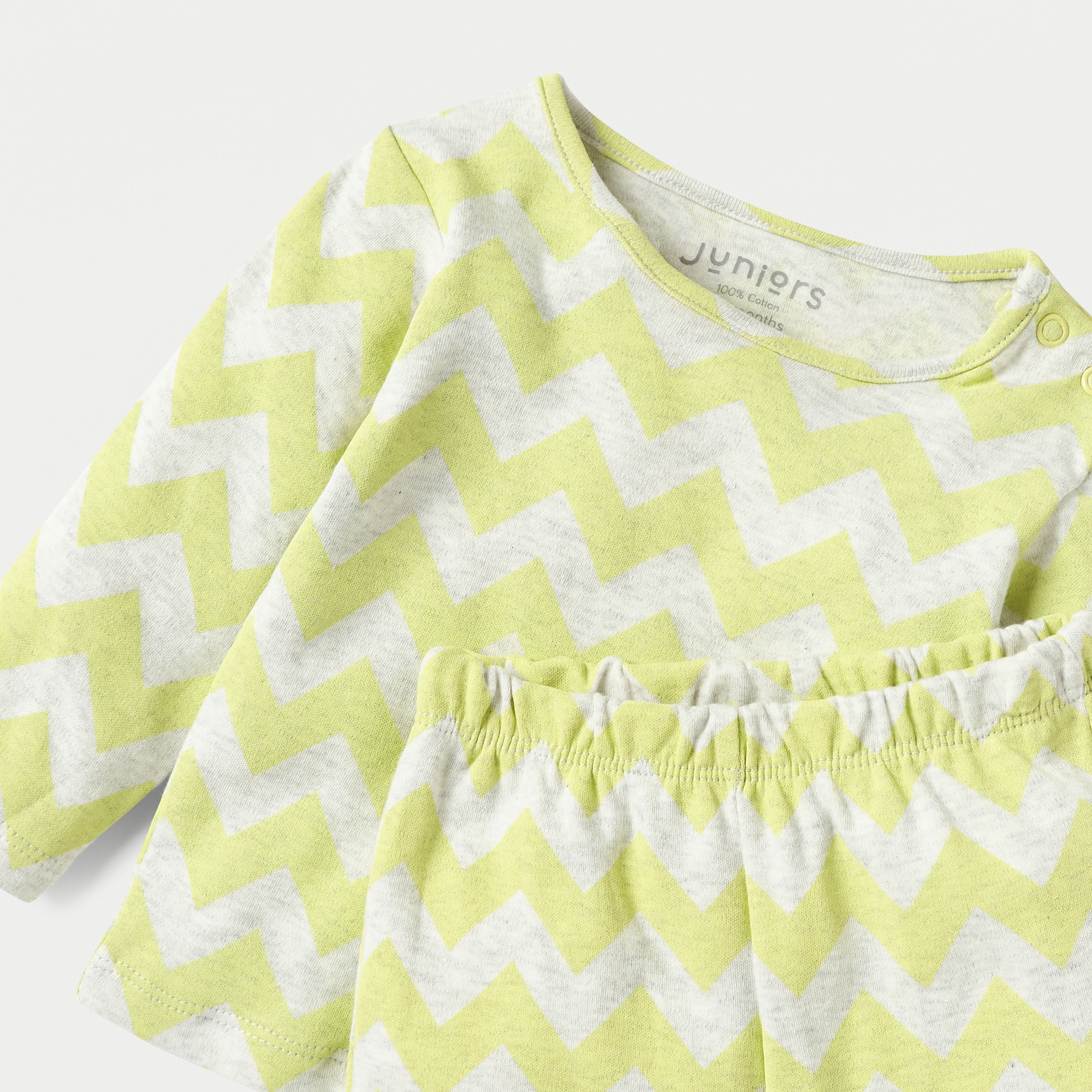 Juniors Zig Zag Print T-shirt and Pyjama Set-baby-girls-clothing-nightwear-pyjamasets-image-4