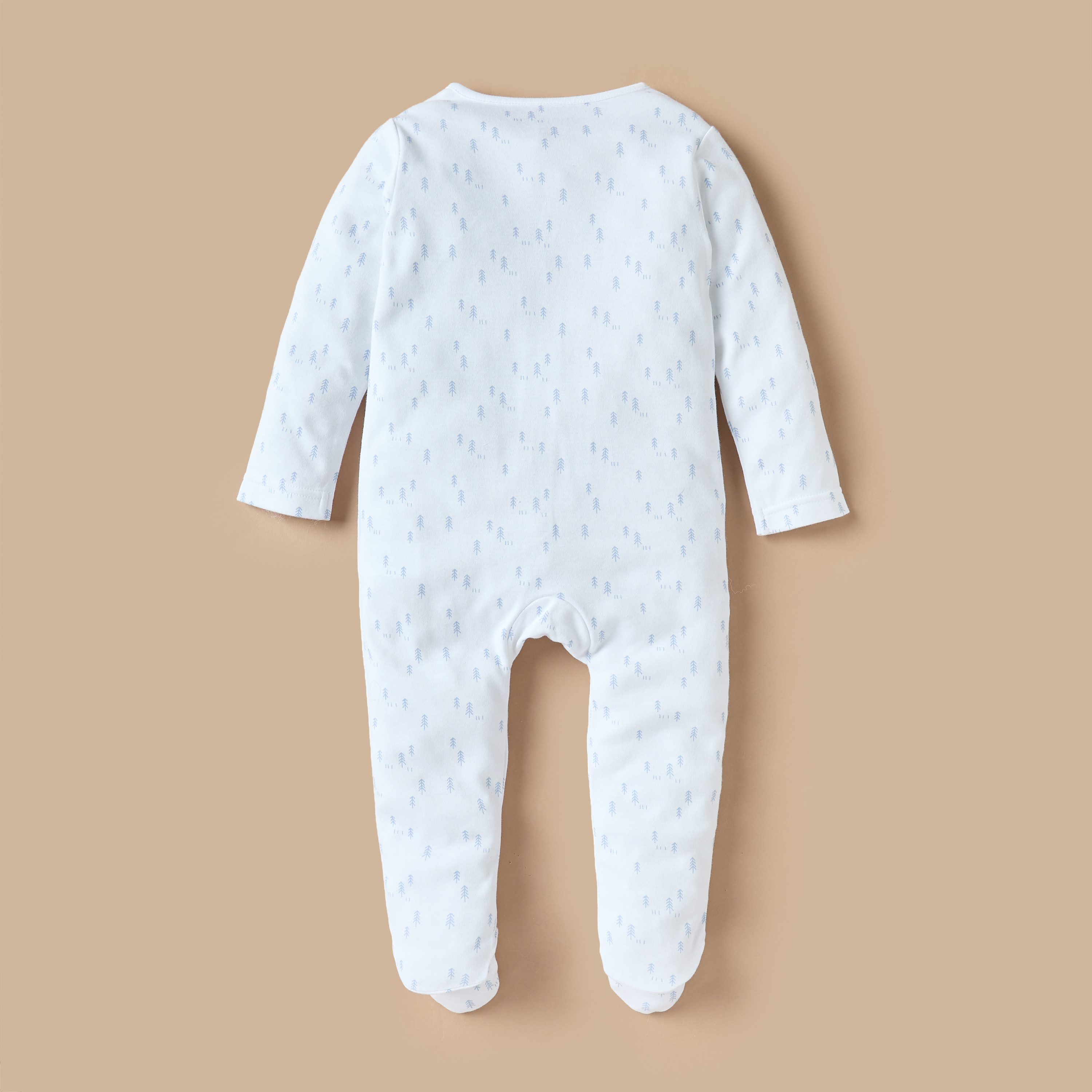 بدلة نوم مغلقة القدمين بأكمام طويلة وطبعات شجرة من جونيورز-baby-boys-clothing-nightwear-sleepsuits-image-4