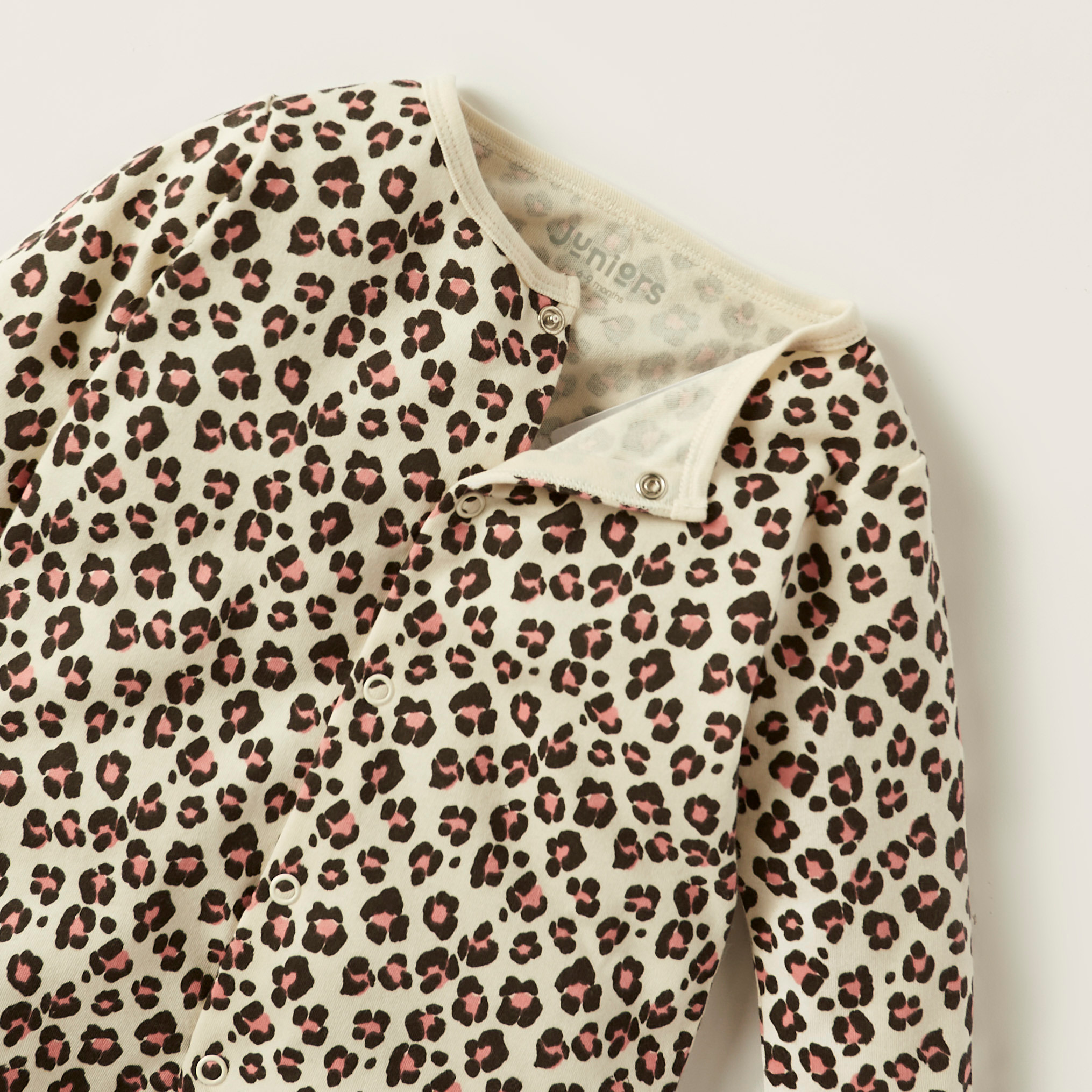 بدلة نوم مغلقة القدمين بأكمام طويلة وطبعات من جونيورز-baby-girls-clothing-nightwear-sleepsuits-image-2