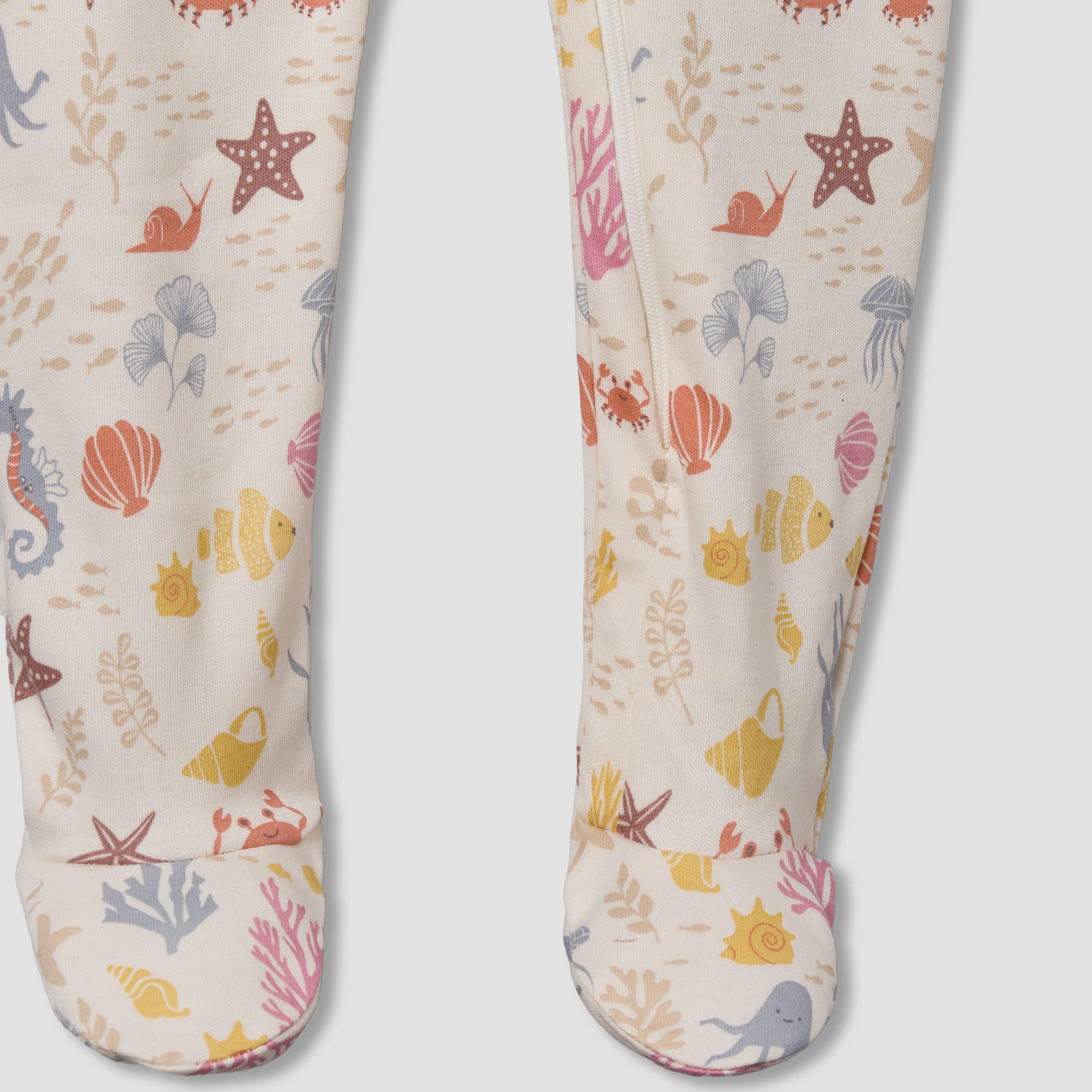 Juniors Cotton Round Neck Long Sleeves Sleepsuit with Underwater Print-baby-girls-clothing-nightwear-sleepsuits-image-4