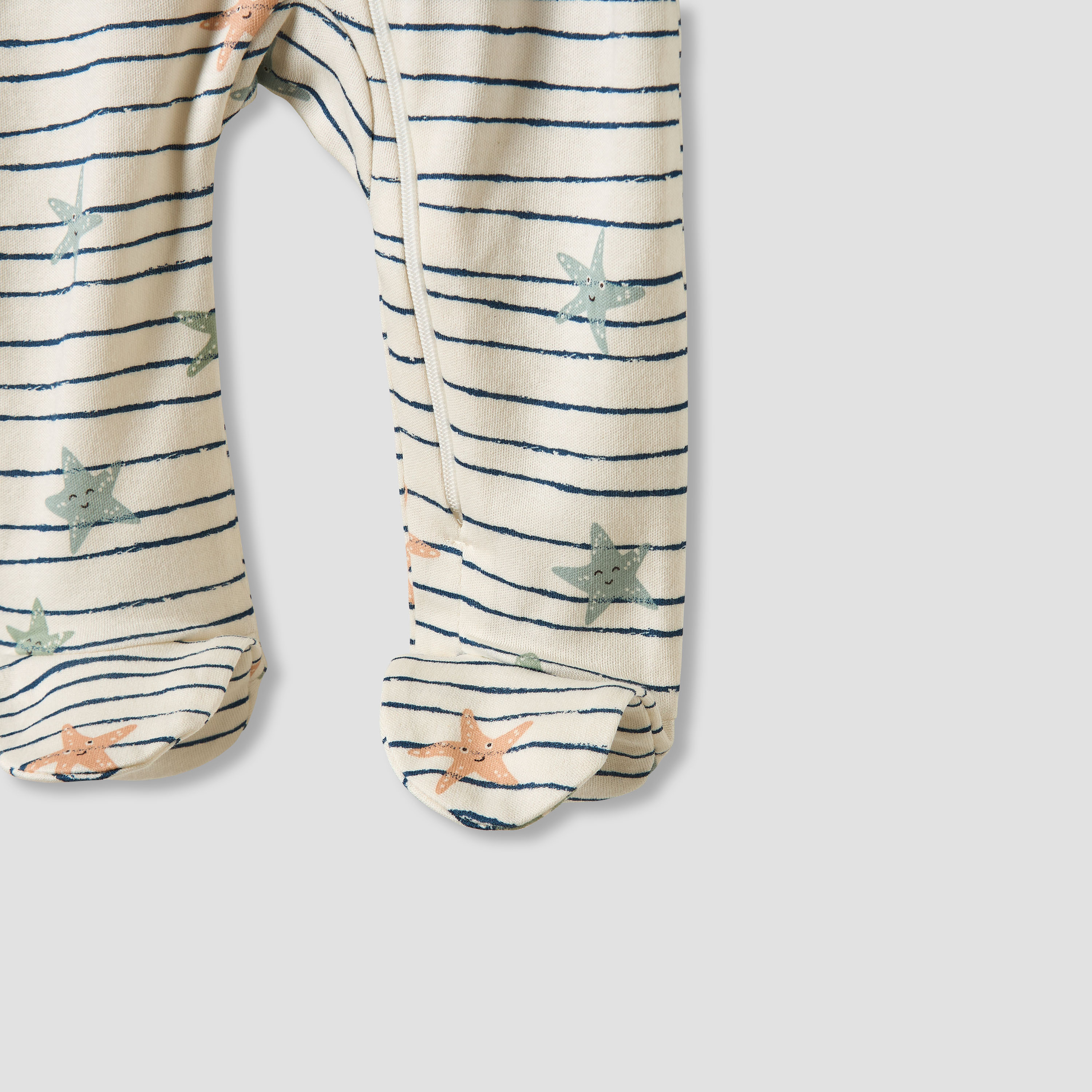 بدلة نوم قطن بياقة مستديرة وأقدام مغلقة وأكمام طويلة من جونيورز - طقم من 5 قطع-baby-boys-clothing-nightwear-sleepsuits-image-8