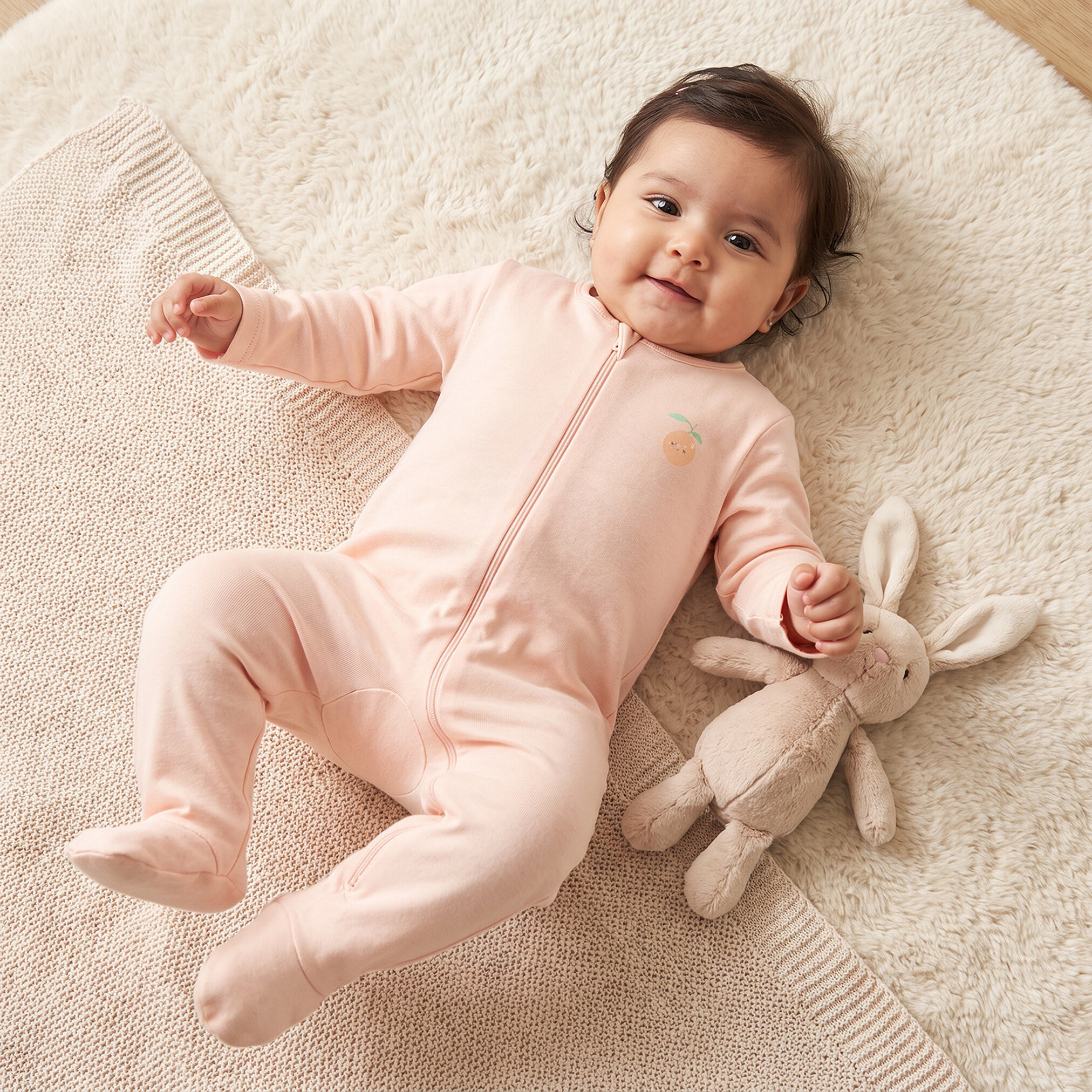 طقم بدلات نوم قطنية بياقة ضيقة وأكمام طويلة وسحاب إغلاق من جونيورز - 7 قطع-baby-girls-clothing-nightwear-sleepsuits-image-2