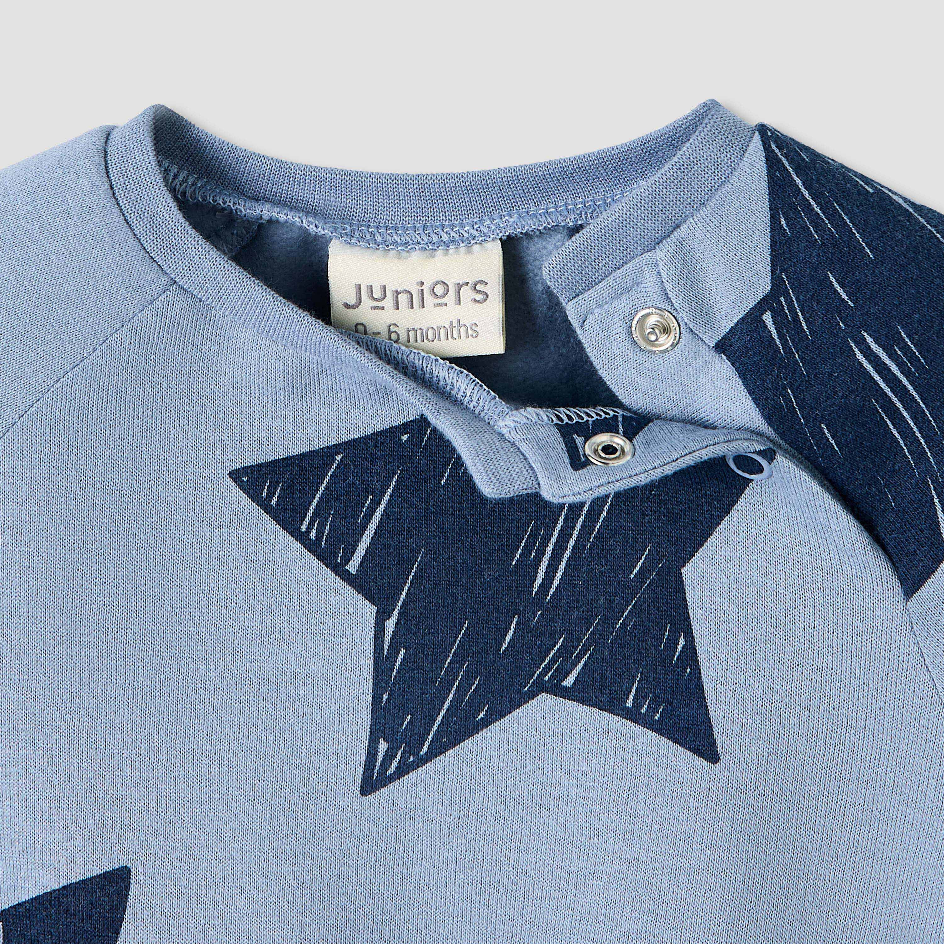 طقم بيجاما أولاد بطبعات نجوم - قطن ناعم - بأكمام طويلة وياقة مستديرة من جونيورز-baby-boys-clothing-winterwear-setsandcoords-image-4