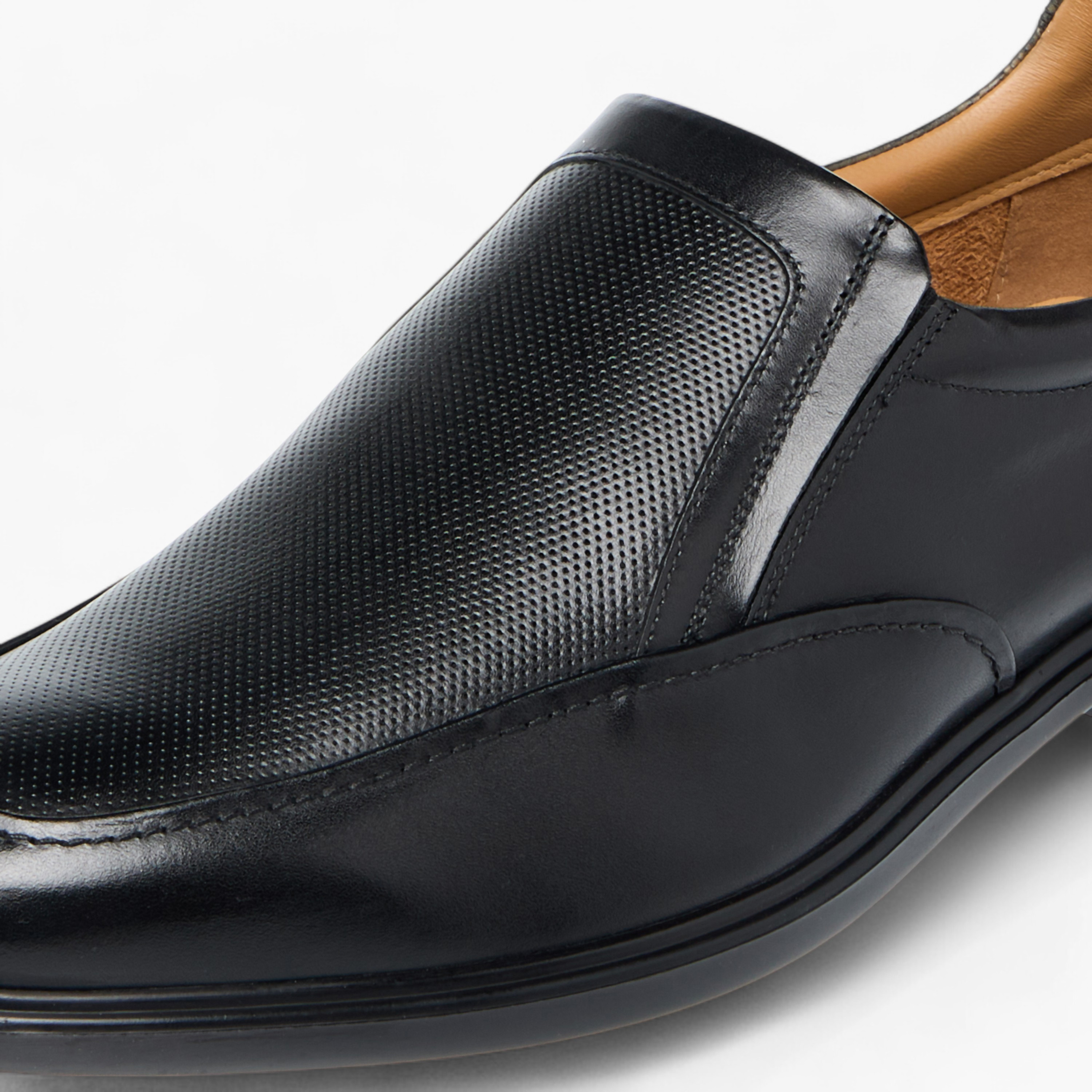 Duchini Men's Leather Textured Slip-On Loafers-men-shoes-formalshoes-image-4
