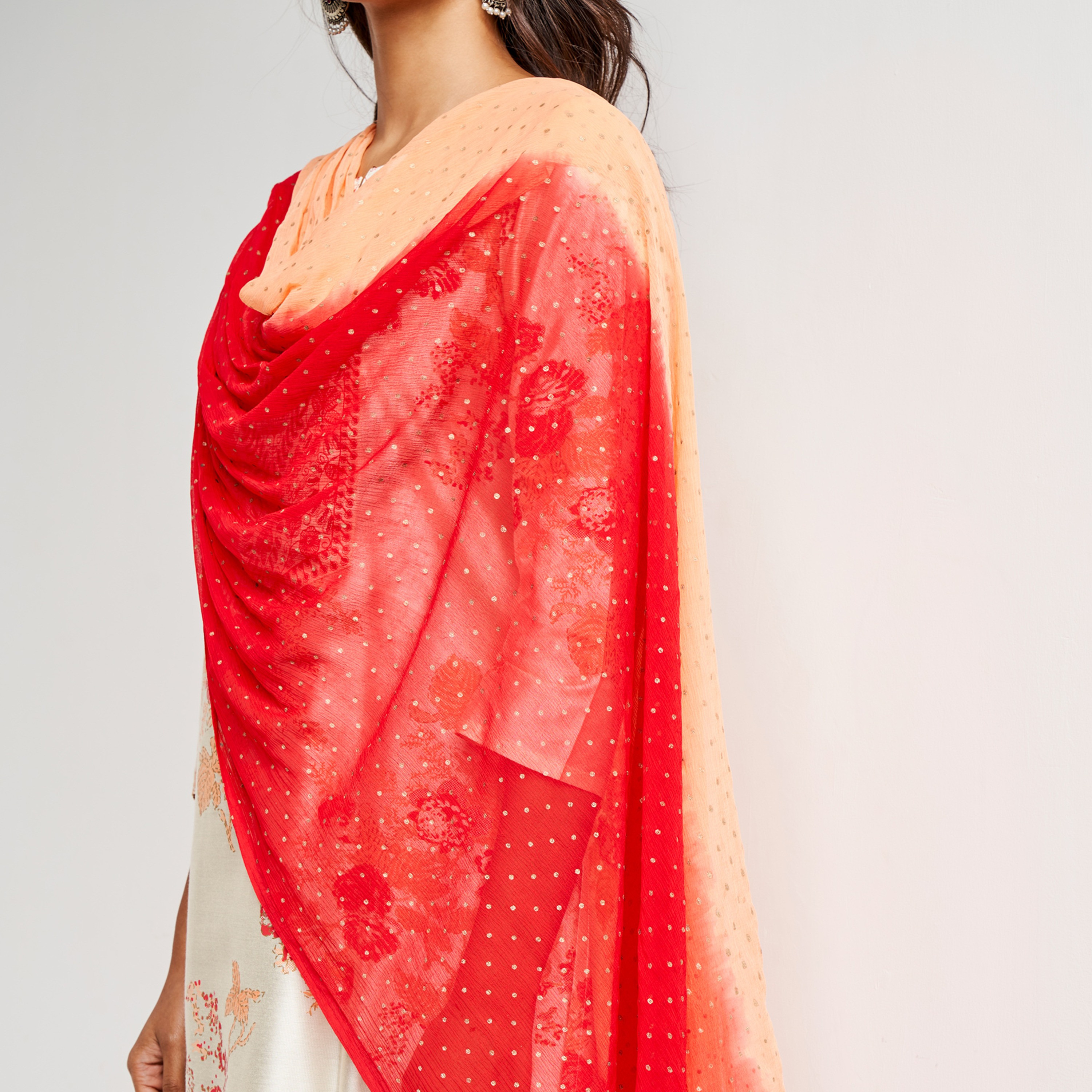 طقم قطعتين من كورتا مستقيمة مطرزة برقبة دائرية مع دوباتا مطبوع من آي تي إس إي-women-clothing-ethnicwear-salwarsuits-image-3