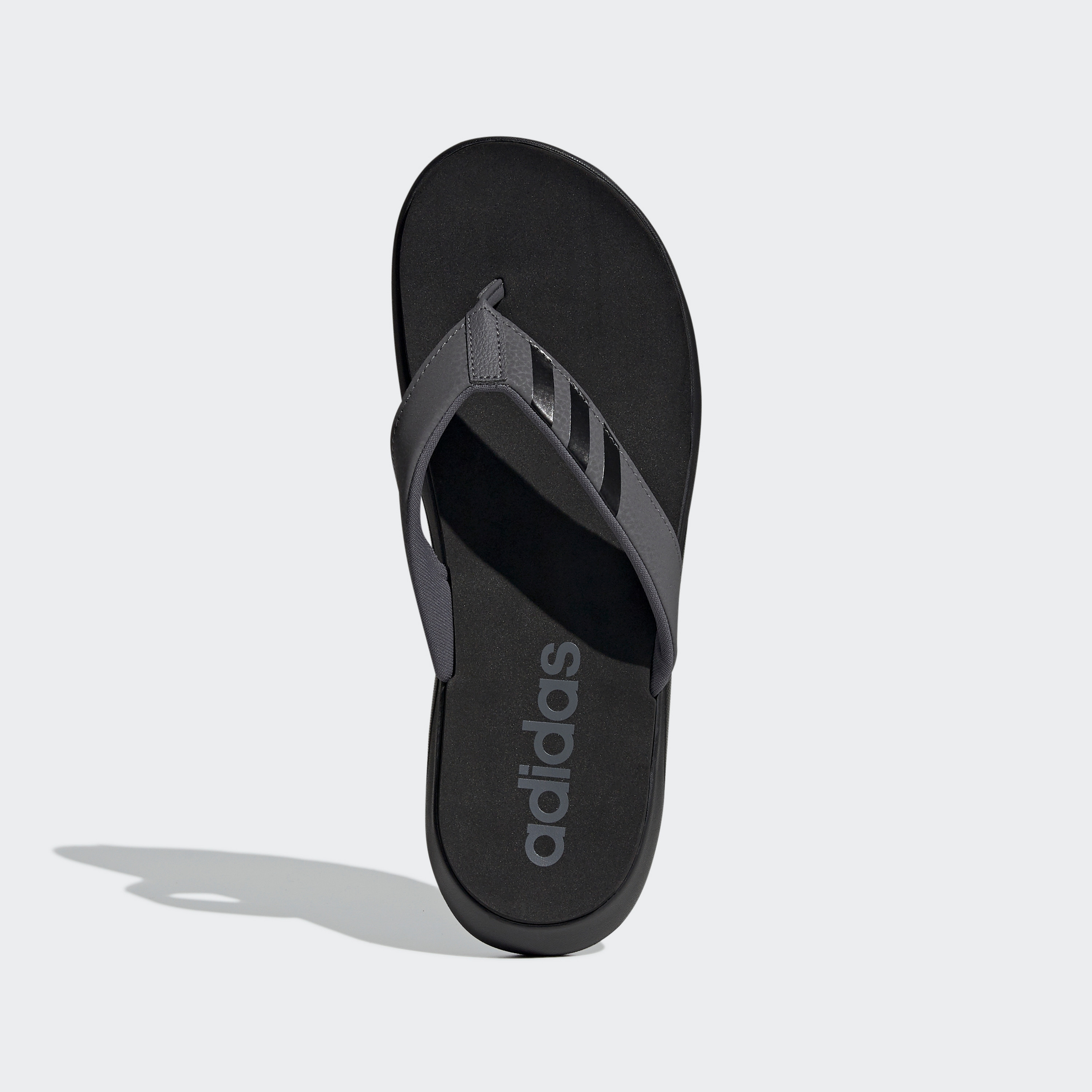 شبشب مريح للجنسين من اديداس | او اي-men-shoes-flipflopsandslides-image-4