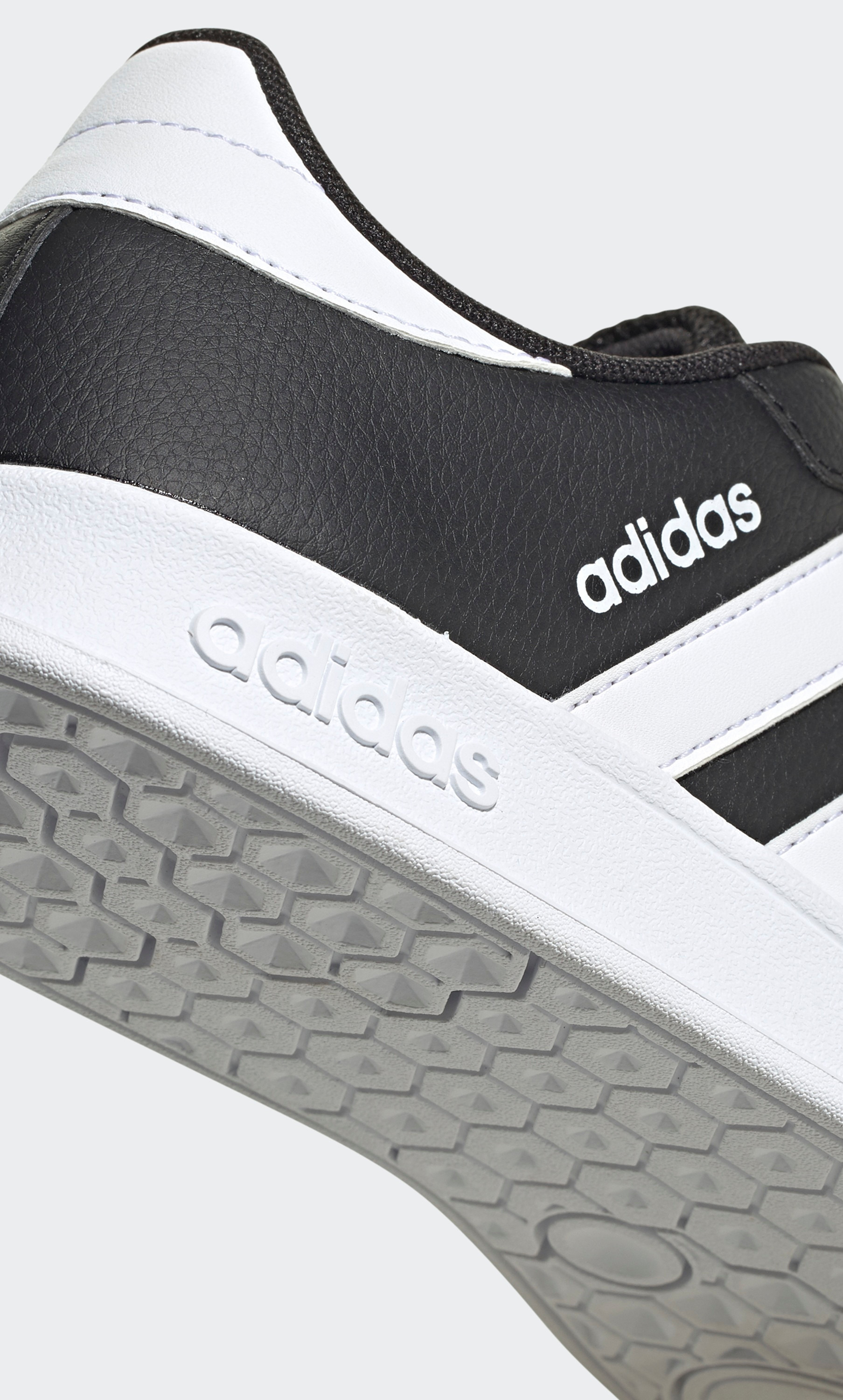 Shop Adidas Breaknet Kids Sneaker Shoes Fy9507 Online | Centrepoint Kuwait