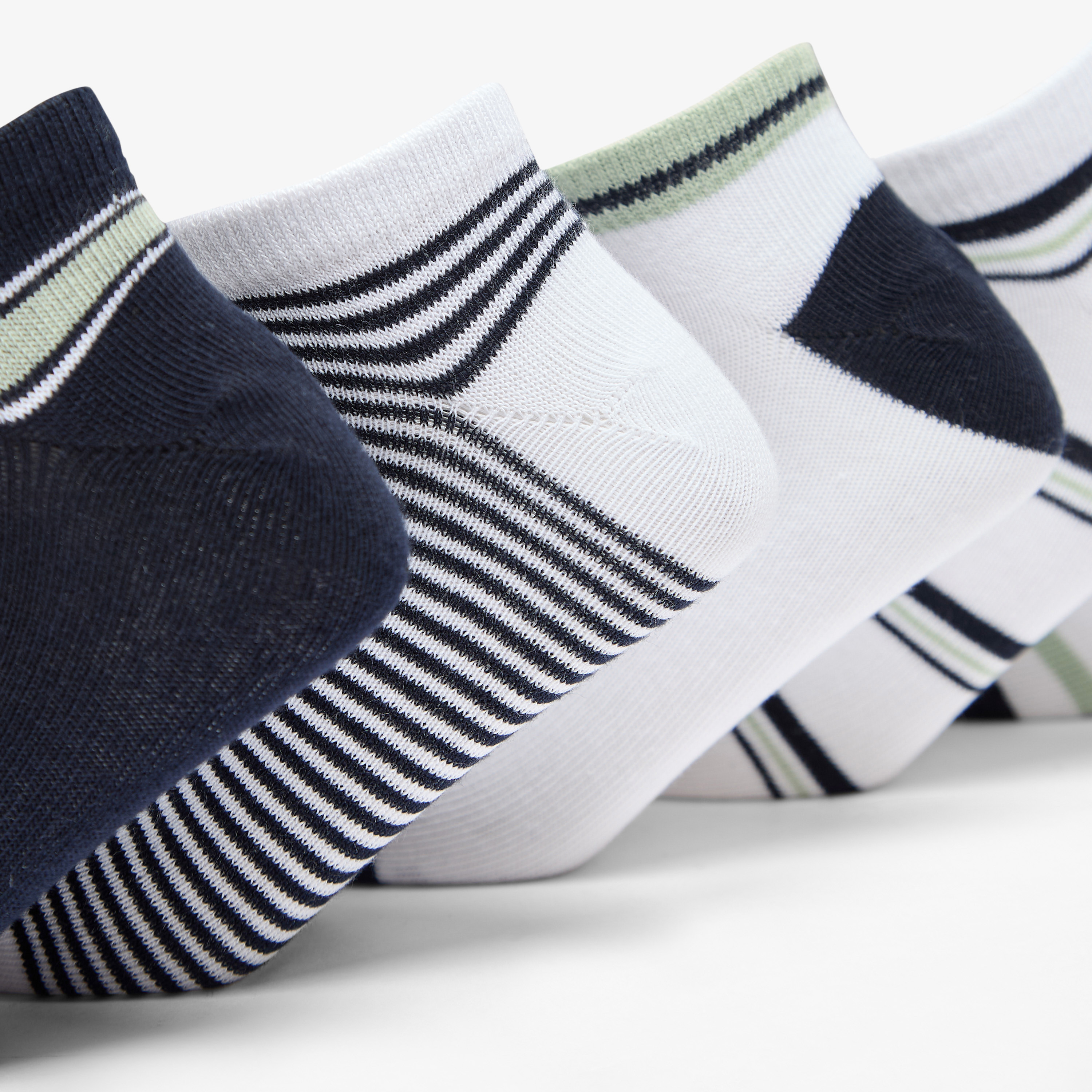 طقم جوارب 5 أزواج متنوعة بطول الكاحل من جونيورز-girls-accessories-socks-image-2
