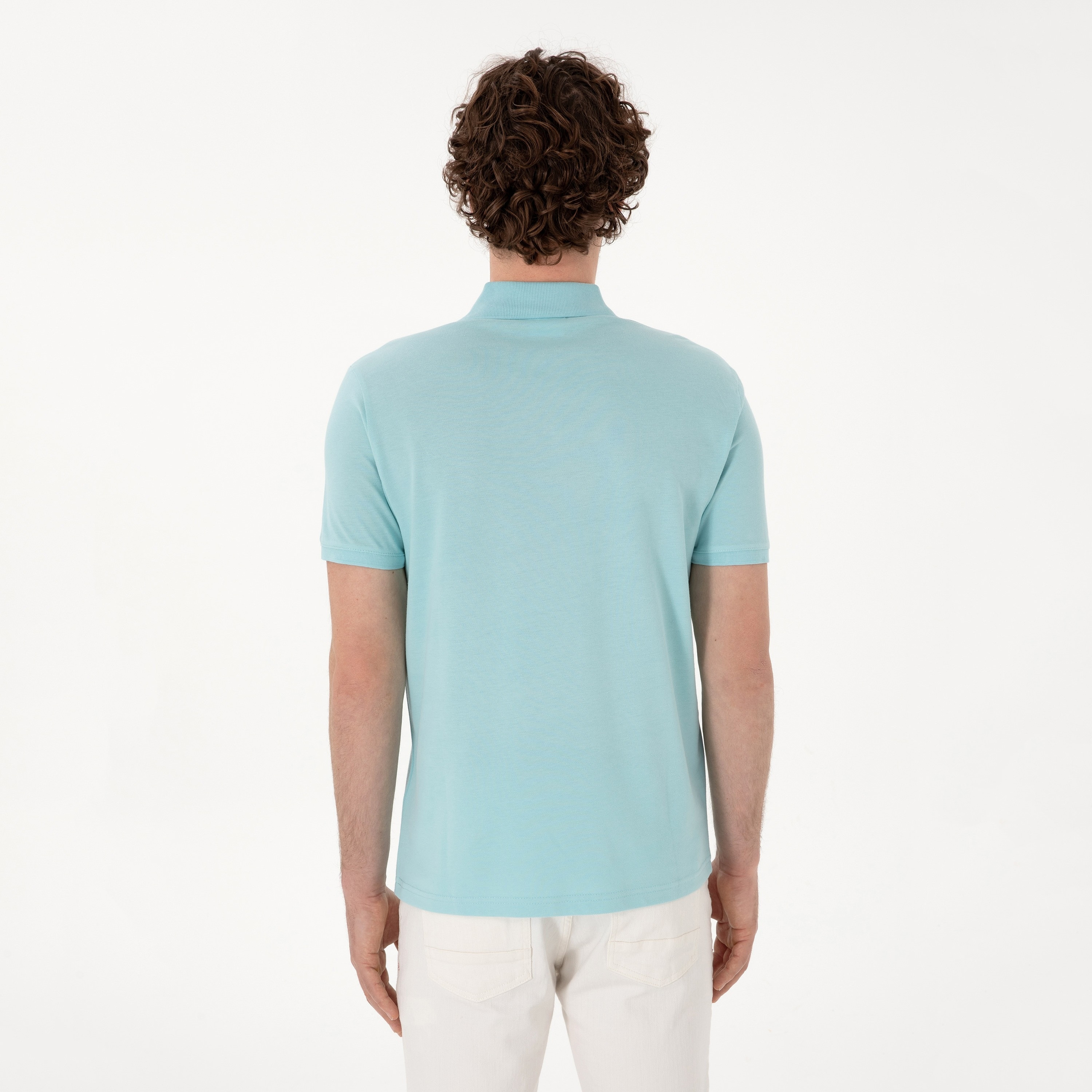 تي شيرت بولو رجالي، بقصة ضيقة وياقة سادة وأكمام قصيرة من يو إس بولو أسسن-men-clothing-tshirtsandpolos-polos-image-10