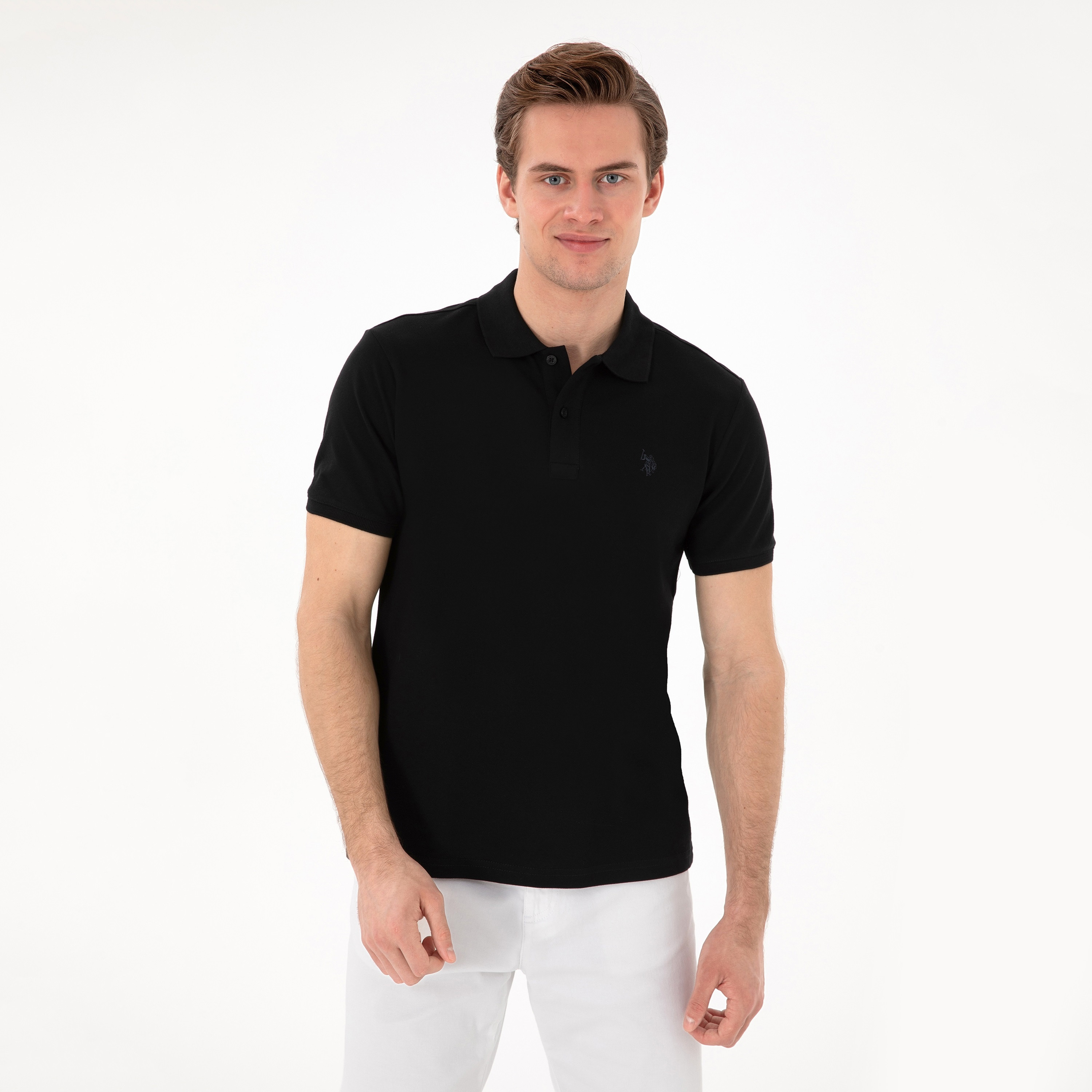 تي شيرت بولو رجالي، بقصة ضيقة وياقة سادة وأكمام قصيرة من يو إس بولو أسسن-men-clothing-tshirtsandpolos-polos-image-41