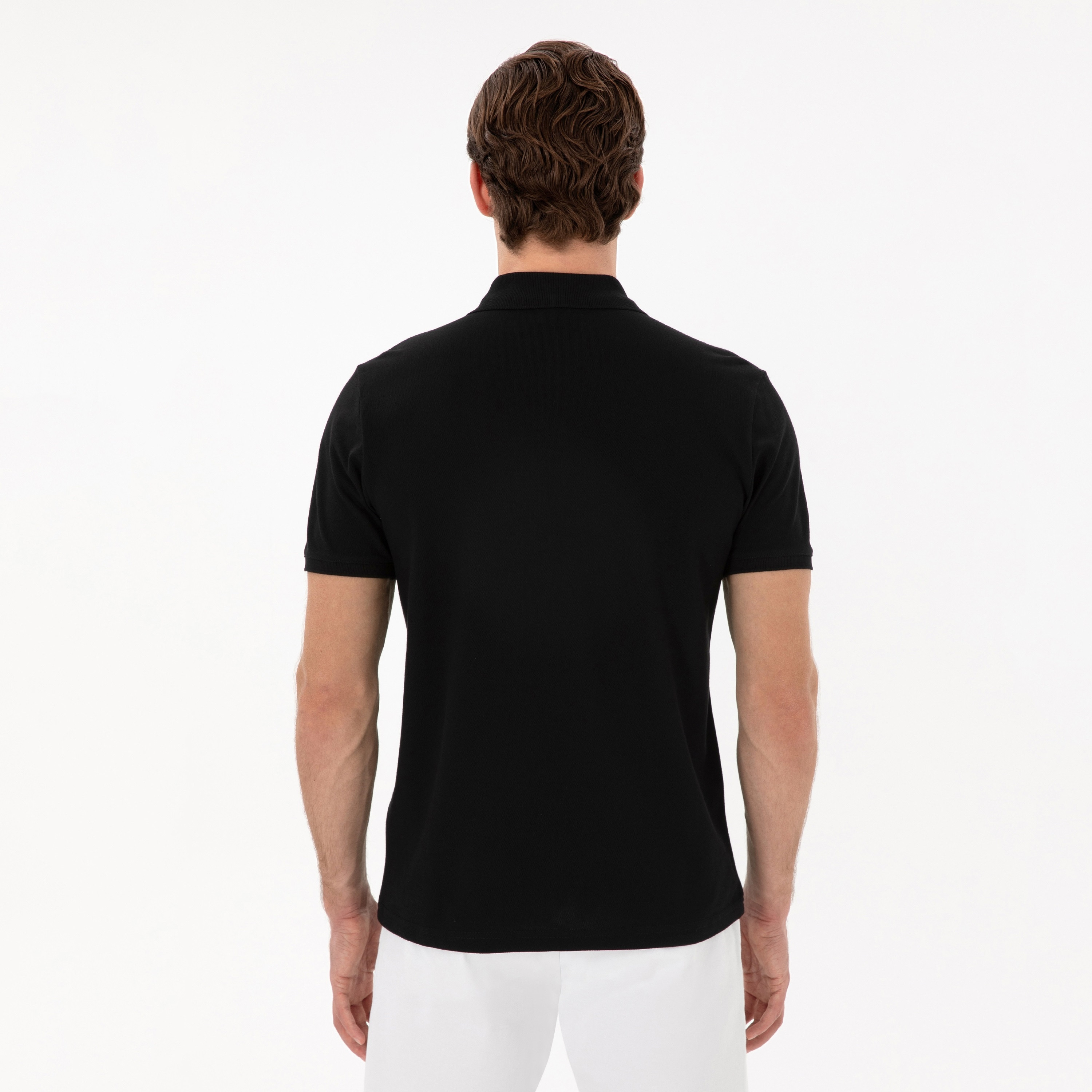 تي شيرت بولو رجالي، بقصة ضيقة وياقة سادة وأكمام قصيرة من يو إس بولو أسسن-men-clothing-tshirtsandpolos-polos-image-44
