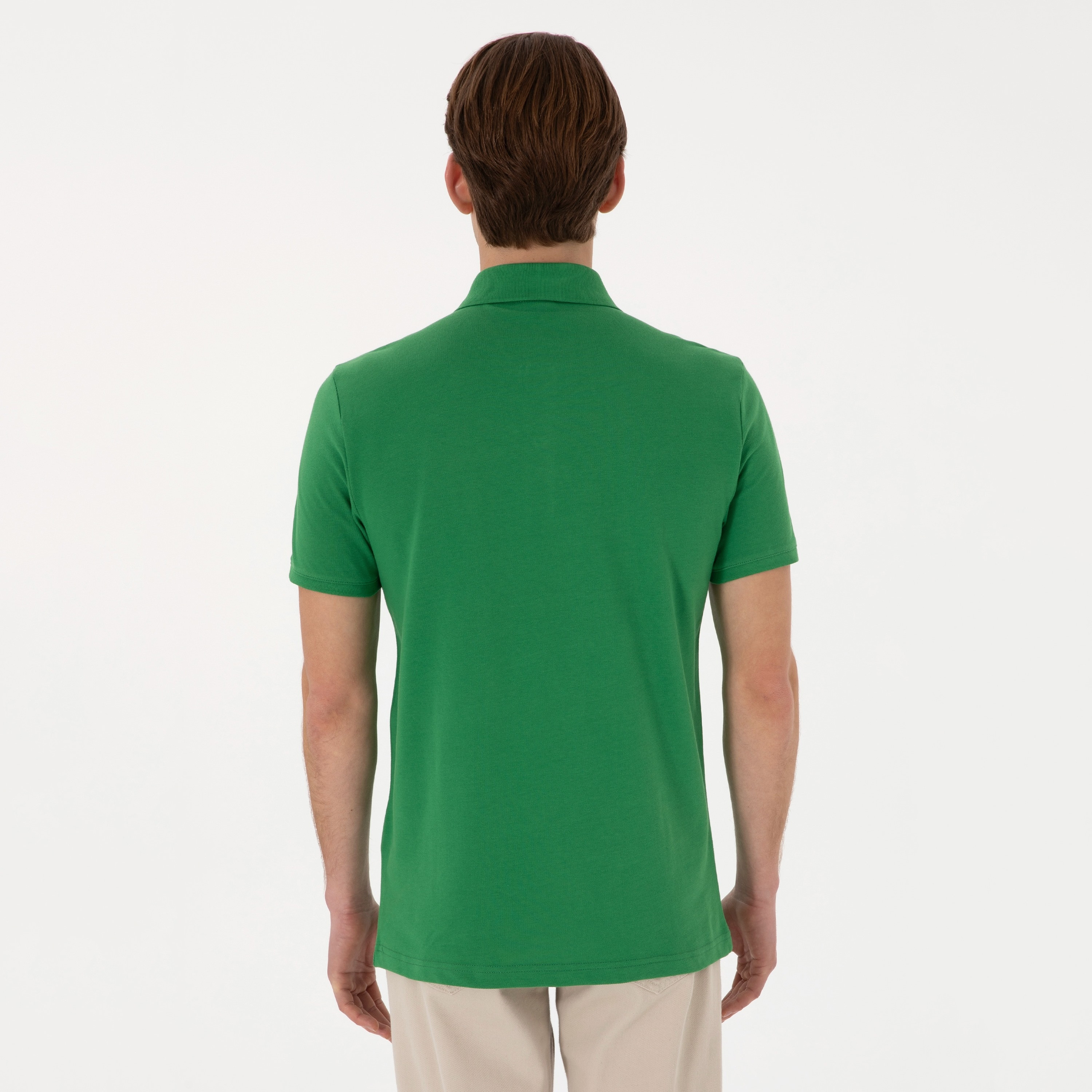 تي شيرت بولو رجالي، بقصة ضيقة وياقة سادة وأكمام قصيرة من يو إس بولو أسسن-men-clothing-tshirtsandpolos-polos-image-56