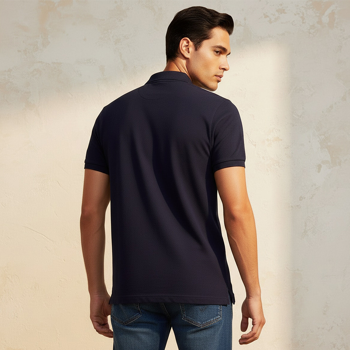 تي شيرت بولو رجالي، بقصة ضيقة وياقة سادة وأكمام قصيرة من يو إس بولو أسسن-men-clothing-tshirtsandpolos-polos-image-16