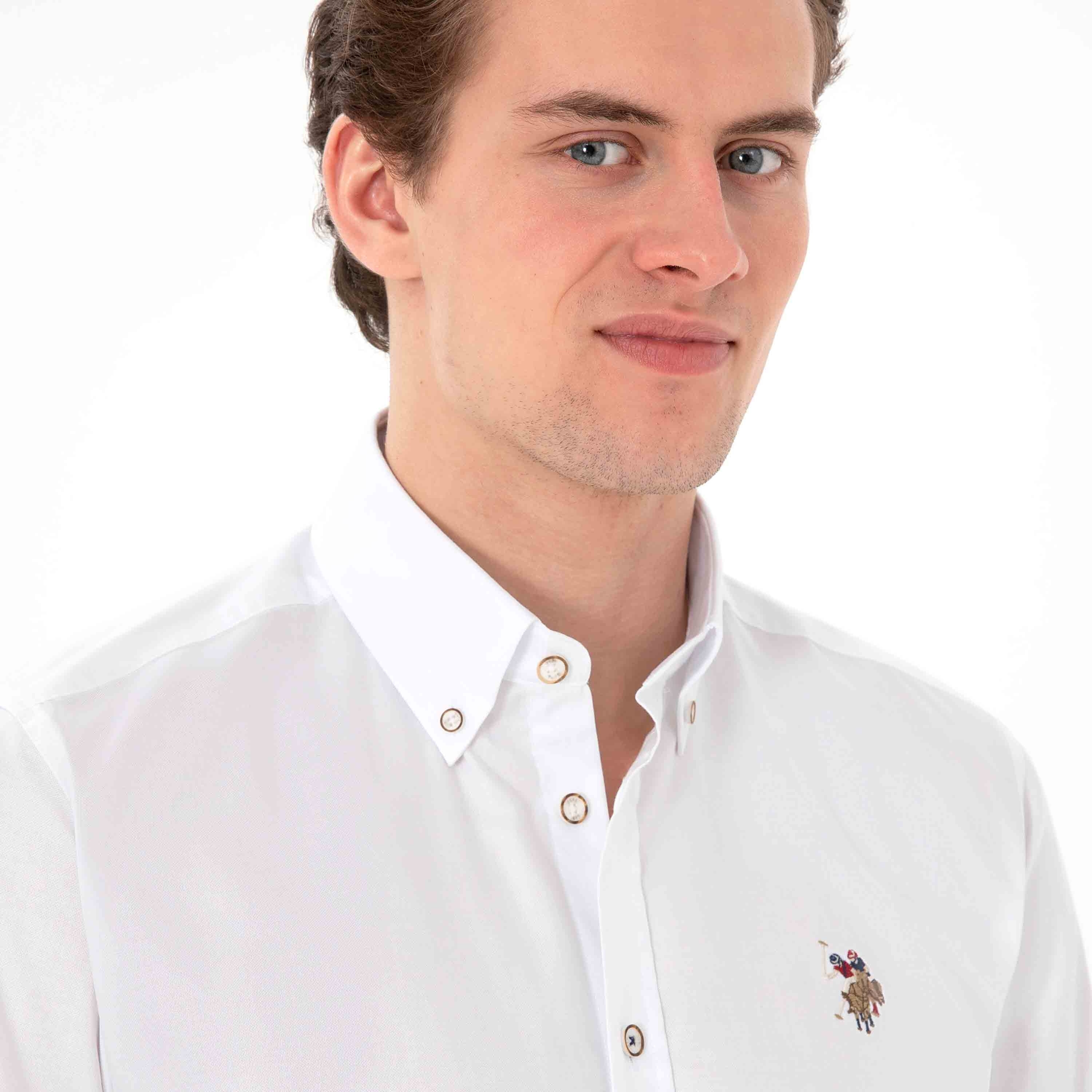 قميص رجالي بأزرار، بقصة ضيقة وياقة سادة وأكمام طويلة من يو إس بولو أسسن-men-clothing-shirts-image-8