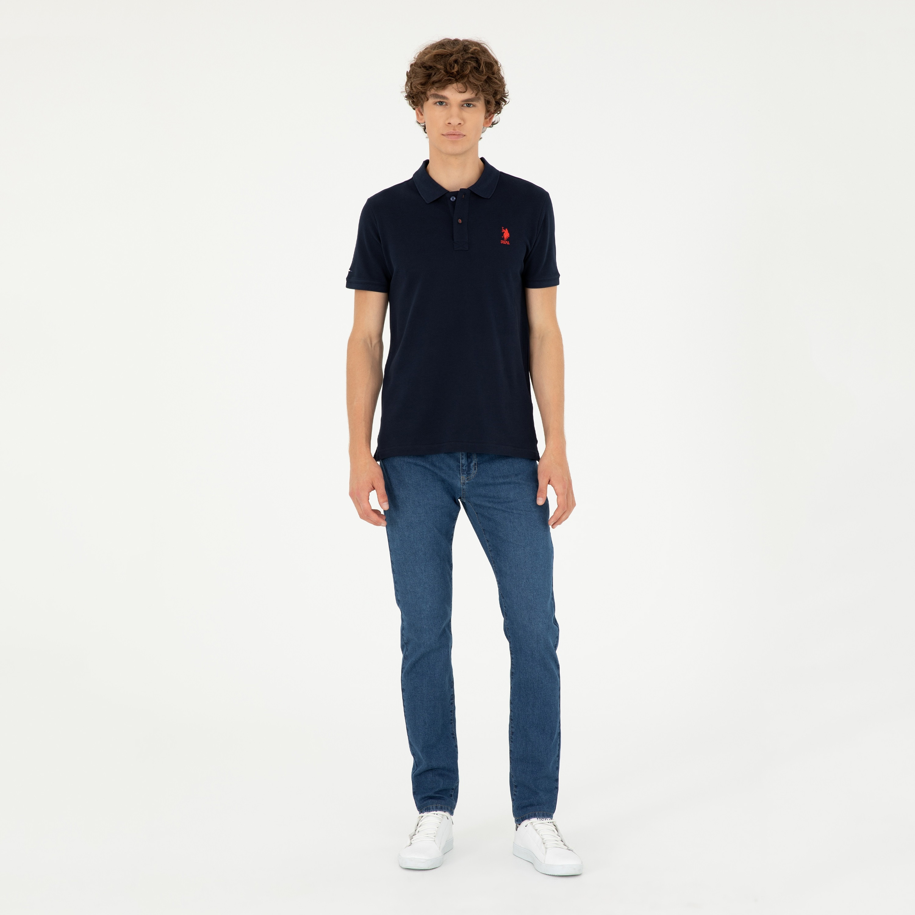 تي شيرت بولو رجالي، بقصة ضيقة وياقة سادة وأكمام قصيرة من يو إس بولو أسسن-men-clothing-tshirtsandpolos-polos-image-18