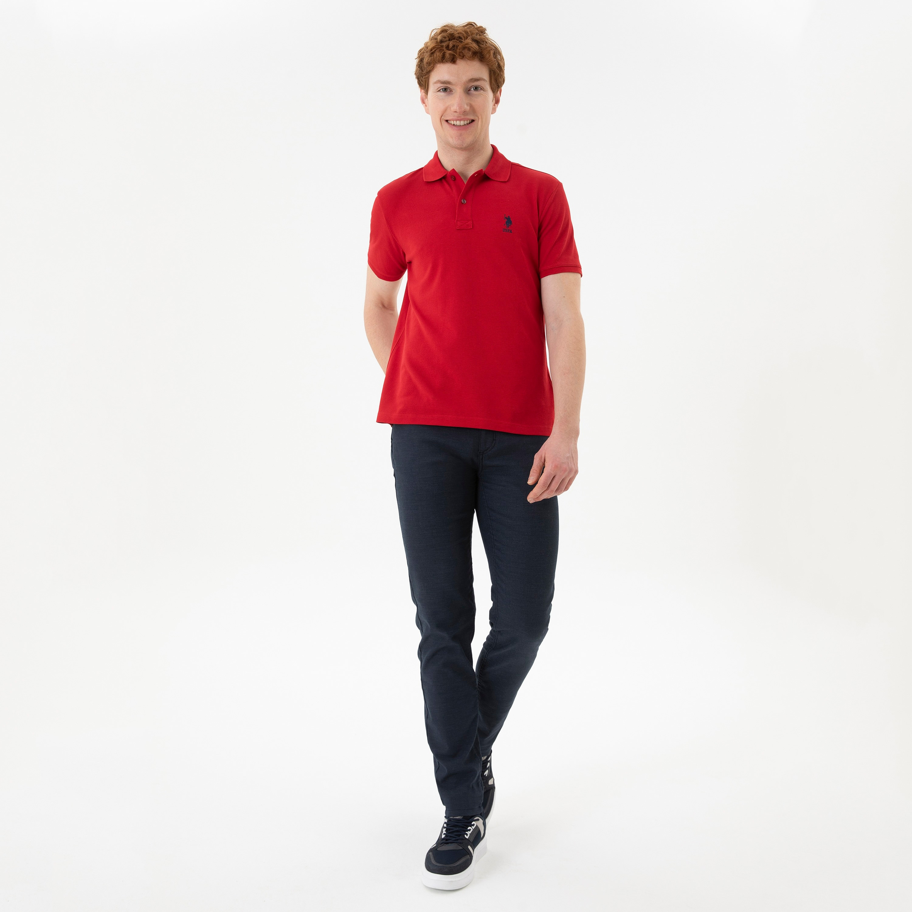 تي شيرت بولو رجالي، بقصة ضيقة وياقة سادة وأكمام قصيرة من يو إس بولو أسسن-men-clothing-tshirtsandpolos-polos-image-24